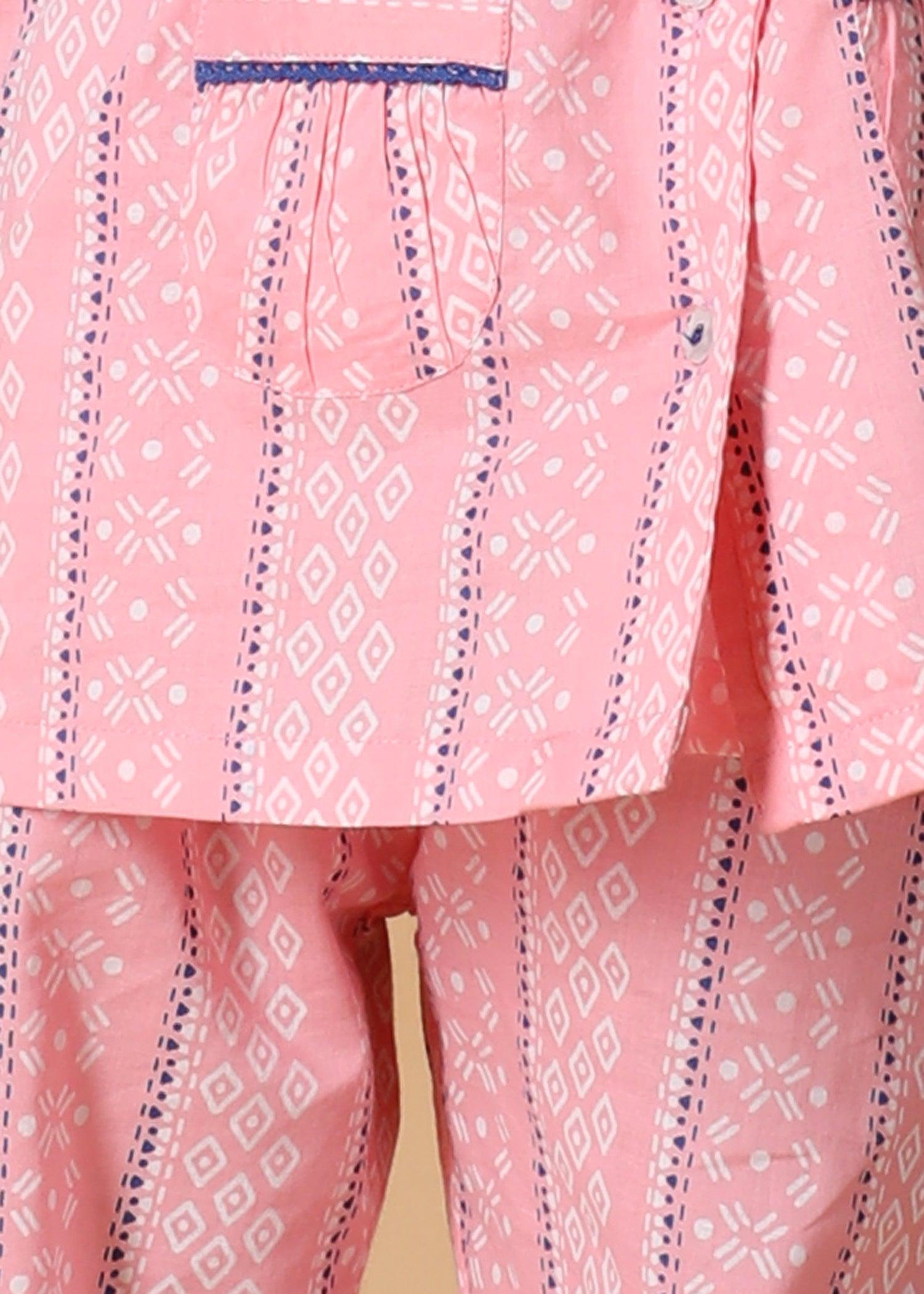 Diamond Stripe Pink Half Sleeves Cotton Girl's Nightsuit (1-12 Yrs) Ratan Texprocess Pvt. Ltd