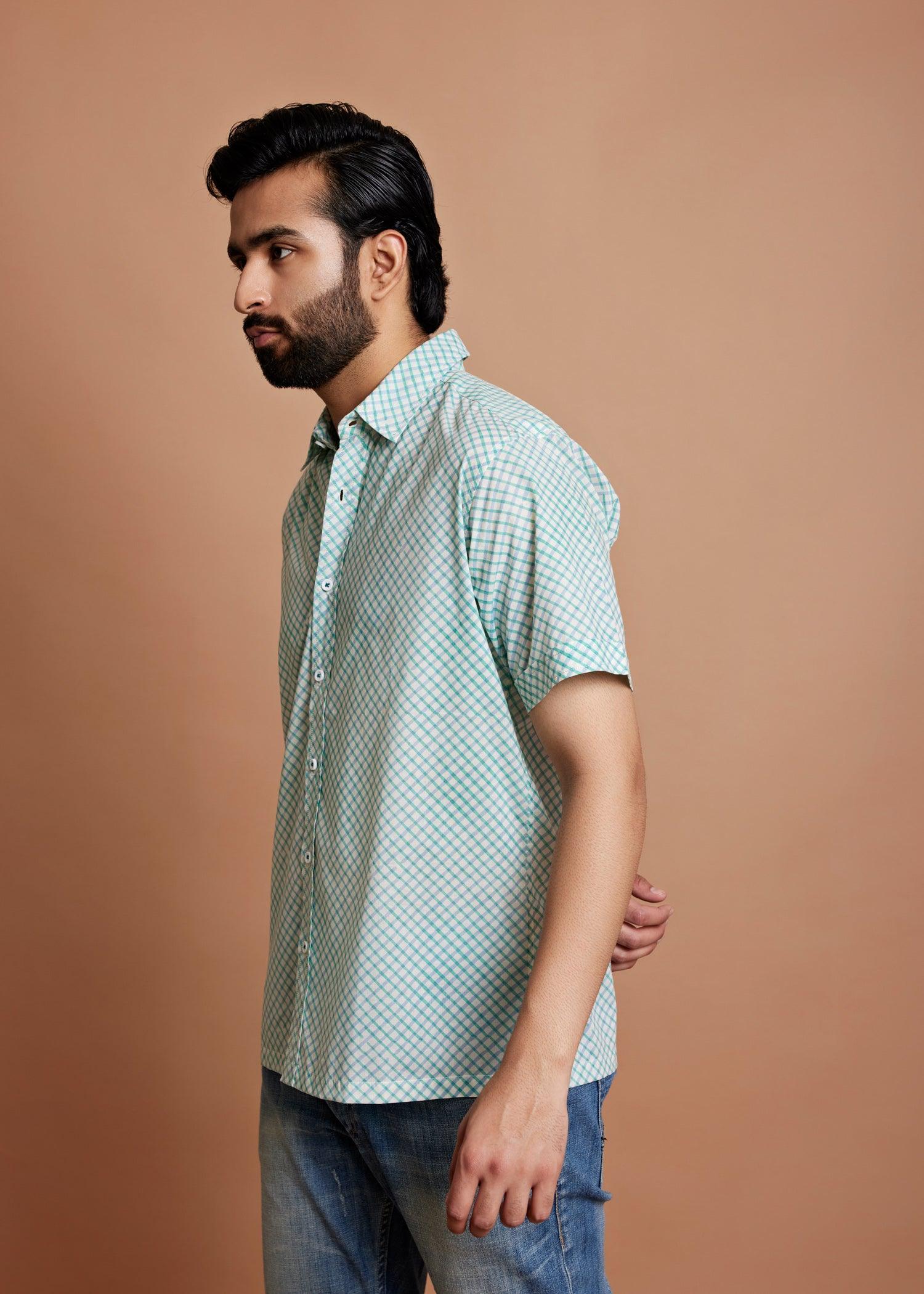 Crème Blue & Green Regular Cotton Half Sleeve Shirt Ratan Texprocess Pvt. Ltd