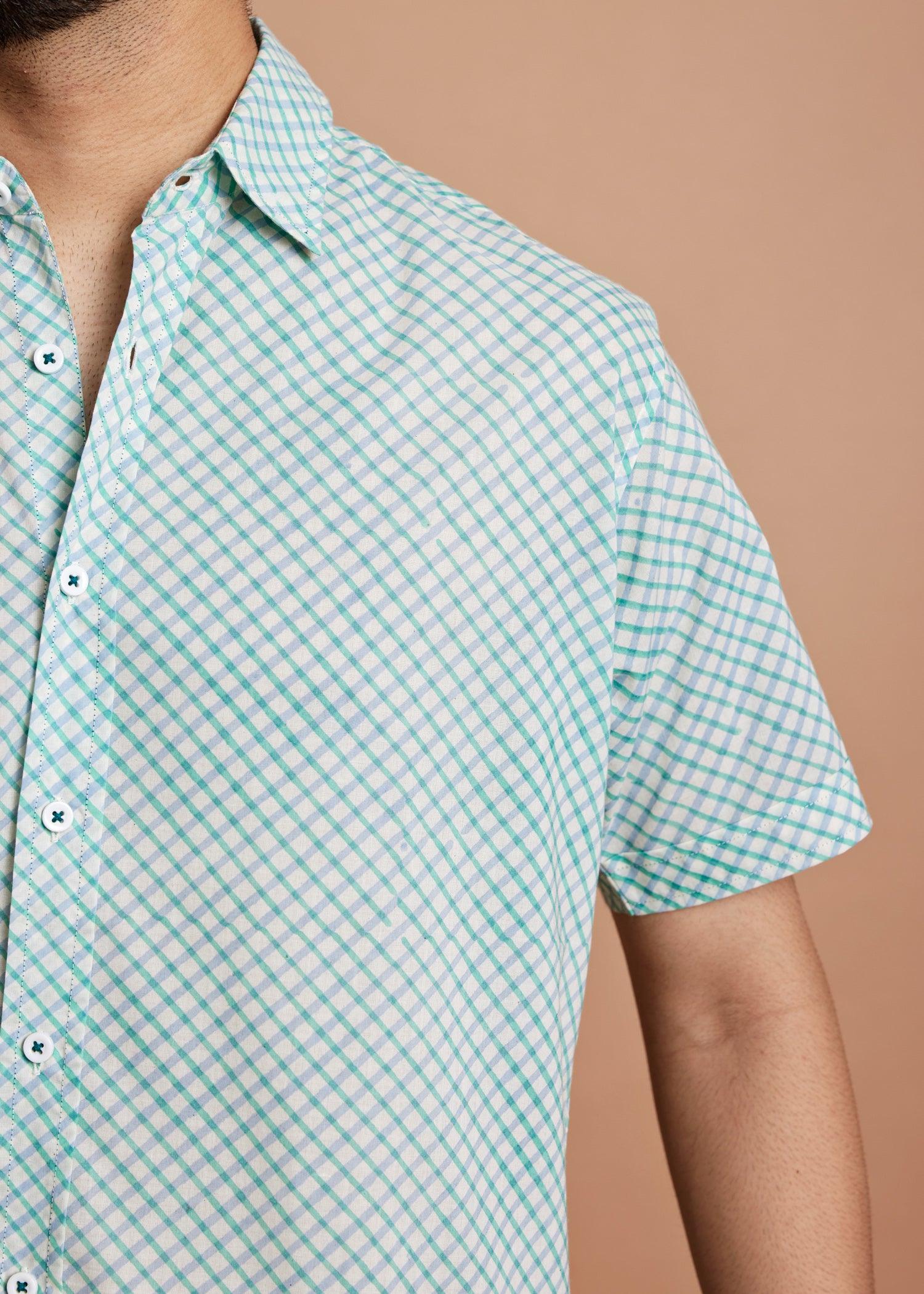 Crème Blue & Green Regular Cotton Half Sleeve Shirt Ratan Texprocess Pvt. Ltd