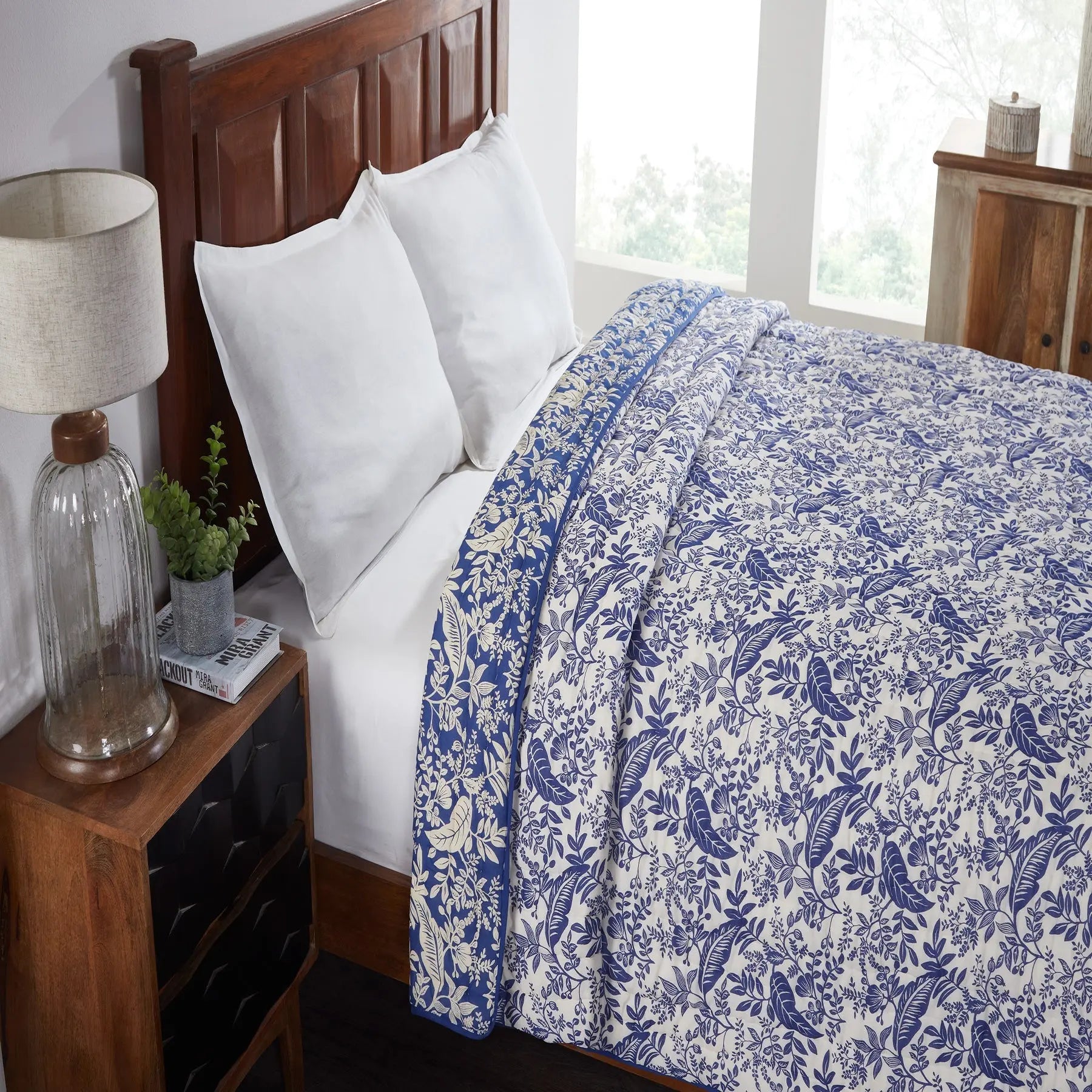 Havana Blue Hand Screen Print Extra Cotton Quilt