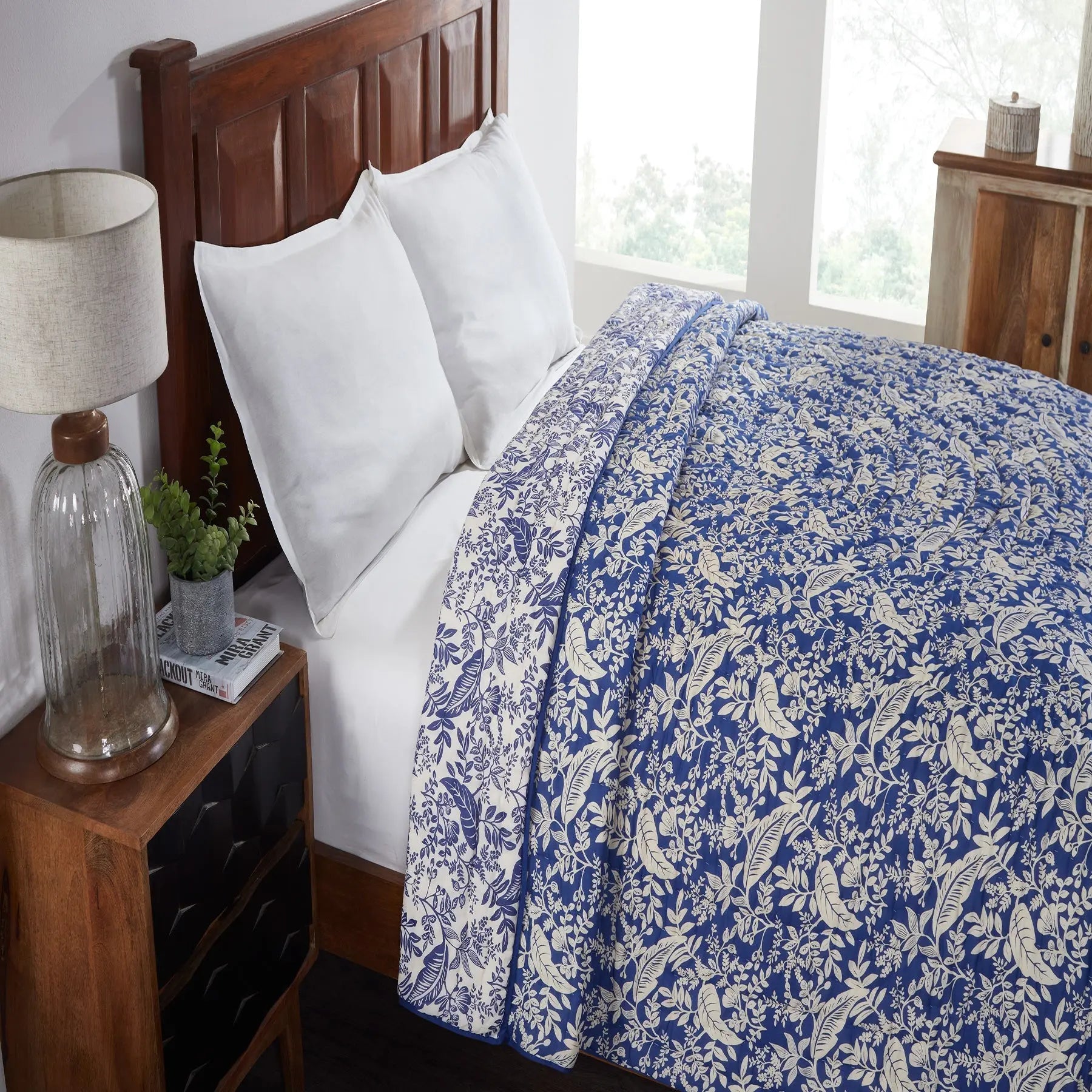Havana Blue Hand Screen Print Extra Cotton Quilt
