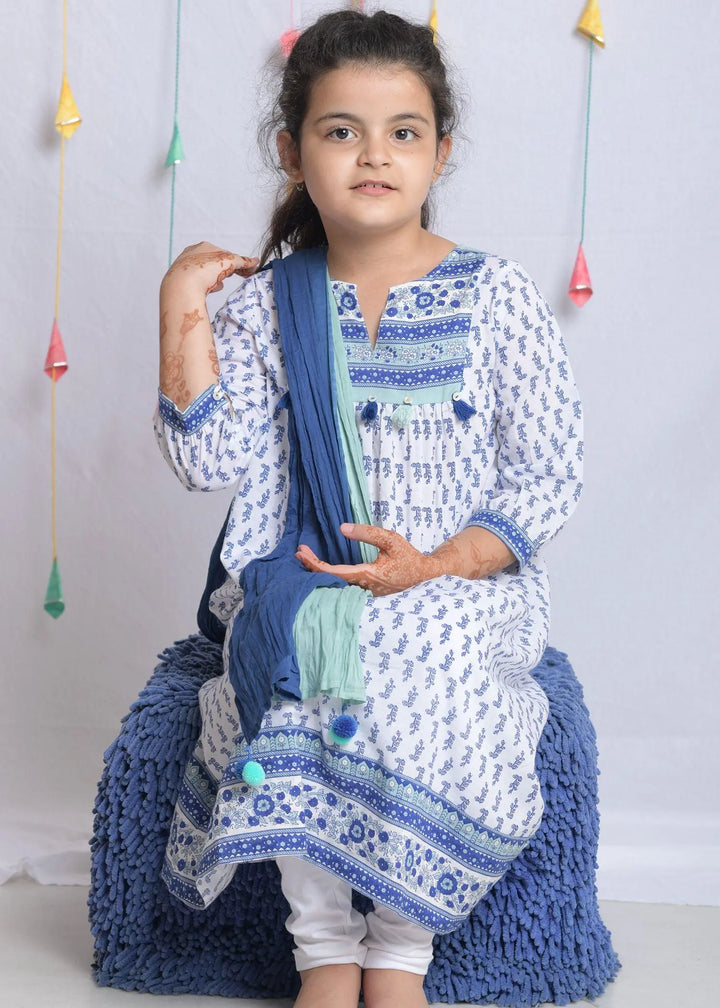 Yukta Aabha White Cotton Kurta With Dupatta Girl (2-12 Years) (Set Of 2)