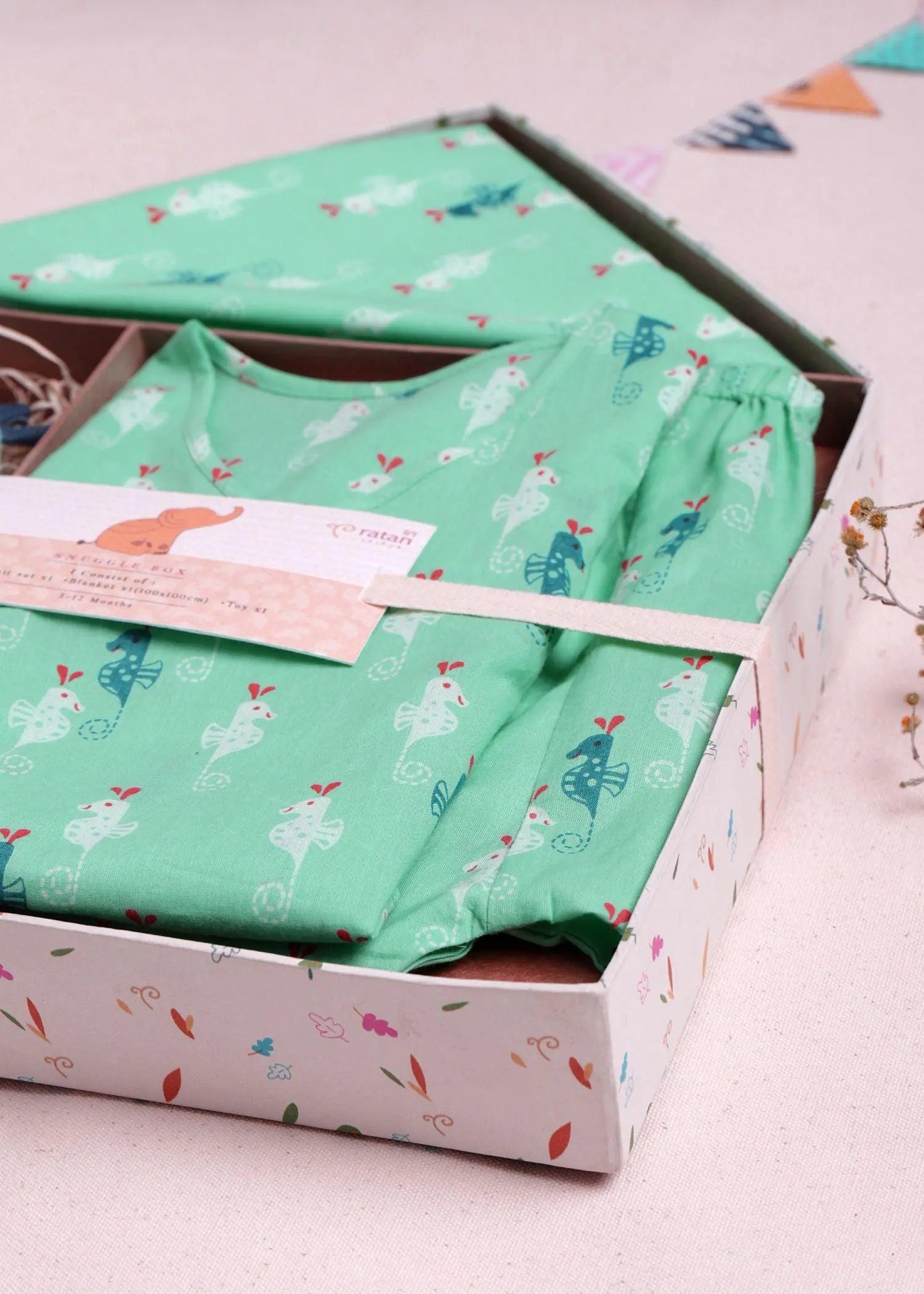Seahorse Green CottonSnuggle Box Baby Gift Set(3-12 Months)