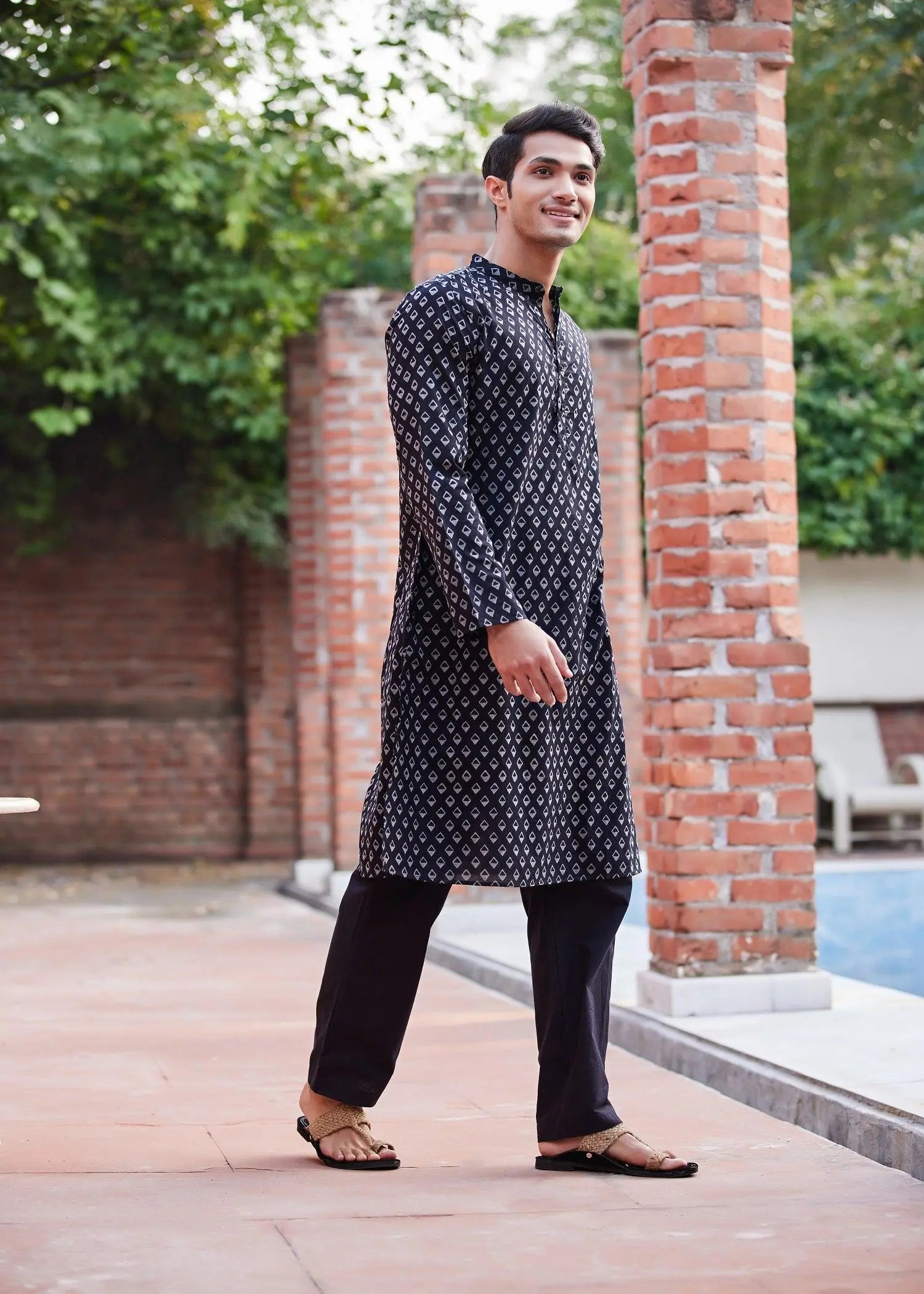 Rhombus Black/Grey Cotton Full Sleeve Kurta