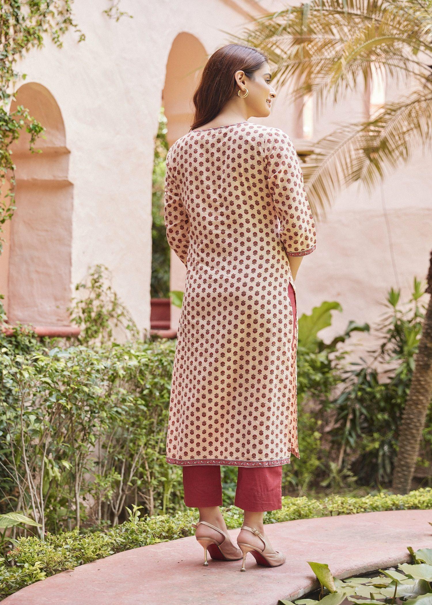 Upasana kurta