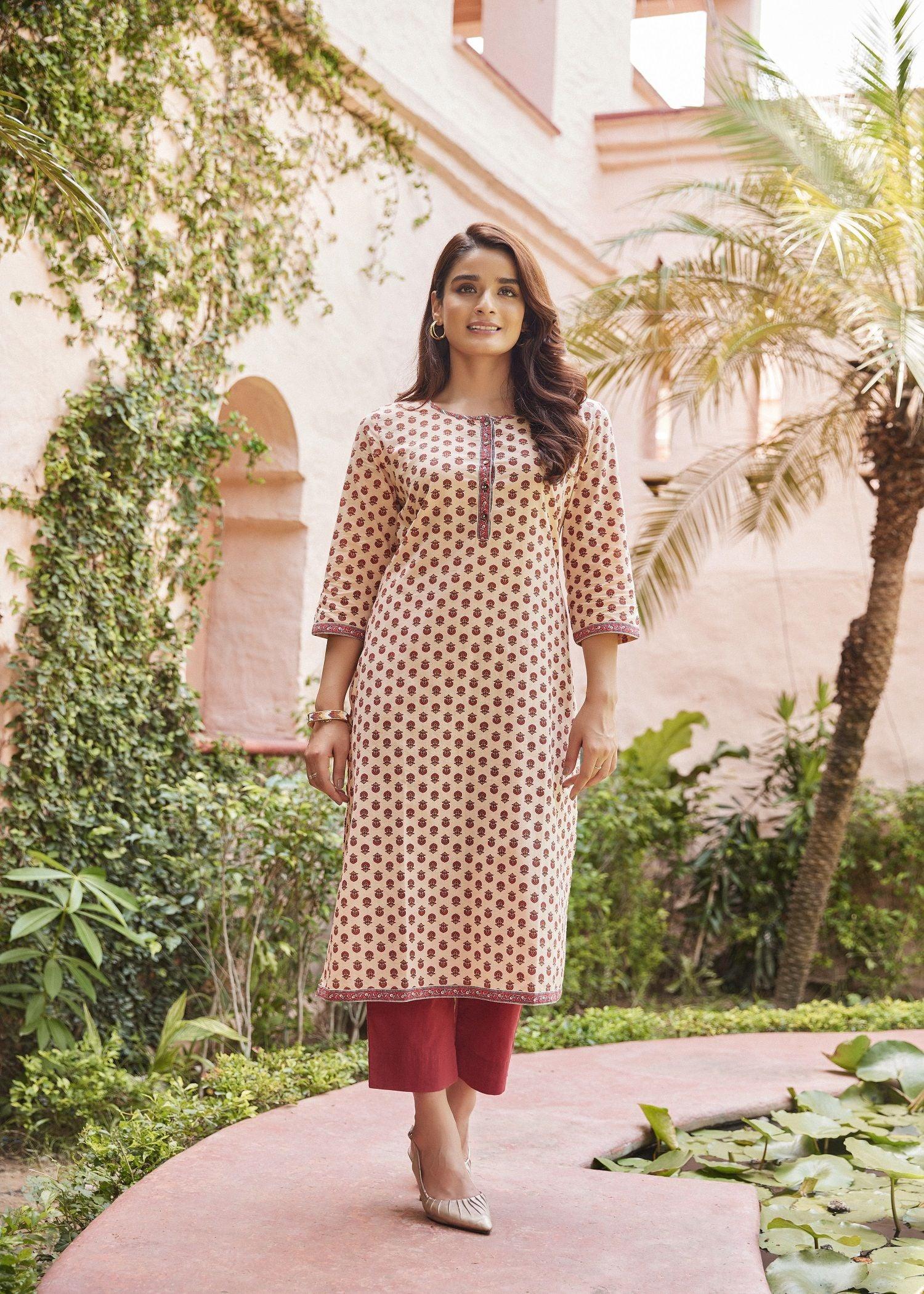 Upasana kurta