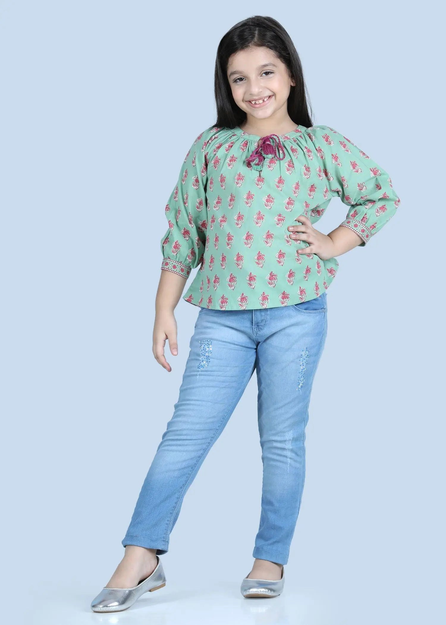 Sakshi Petunia Buti Green Cotton Top Girl (2-12 Years)