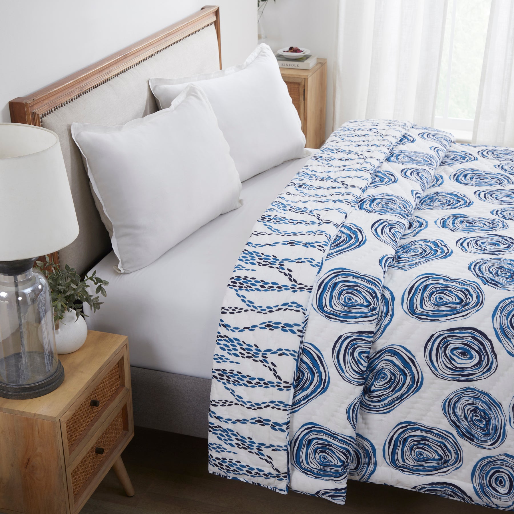 Agate Cotton Quilt-Blue