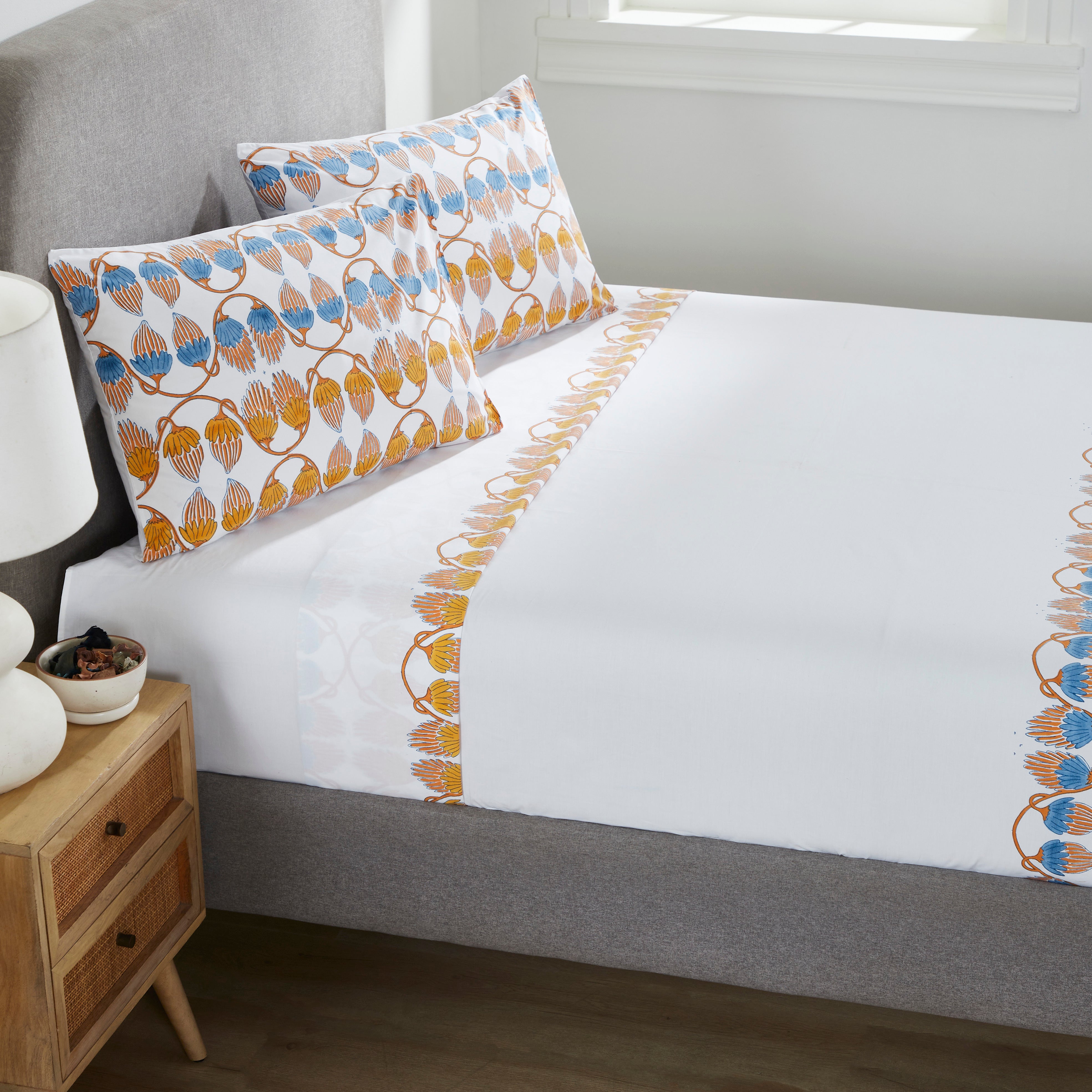 Mehulika Cotton Bedsheet