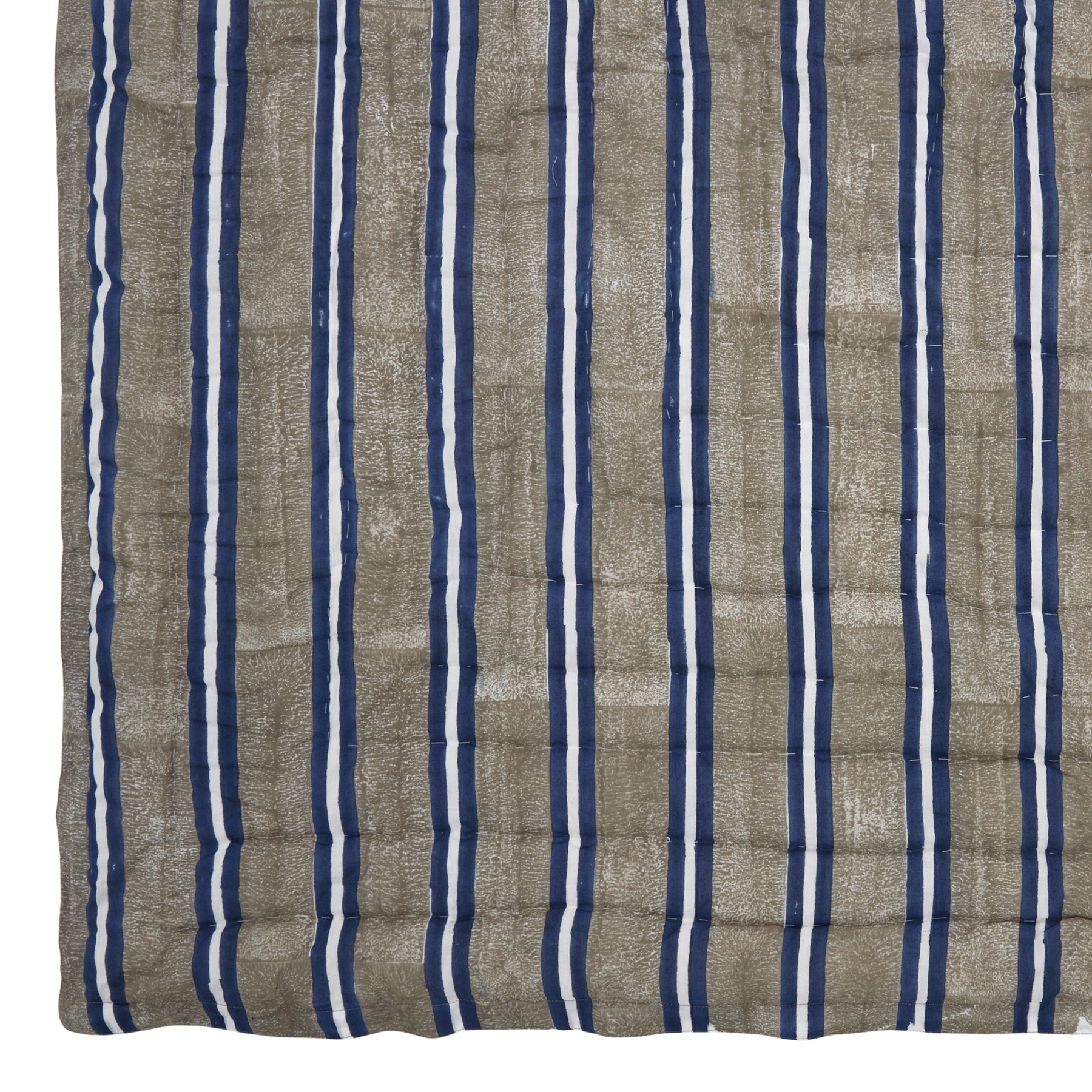 Stripes Extra Cotton Quilt-Grey