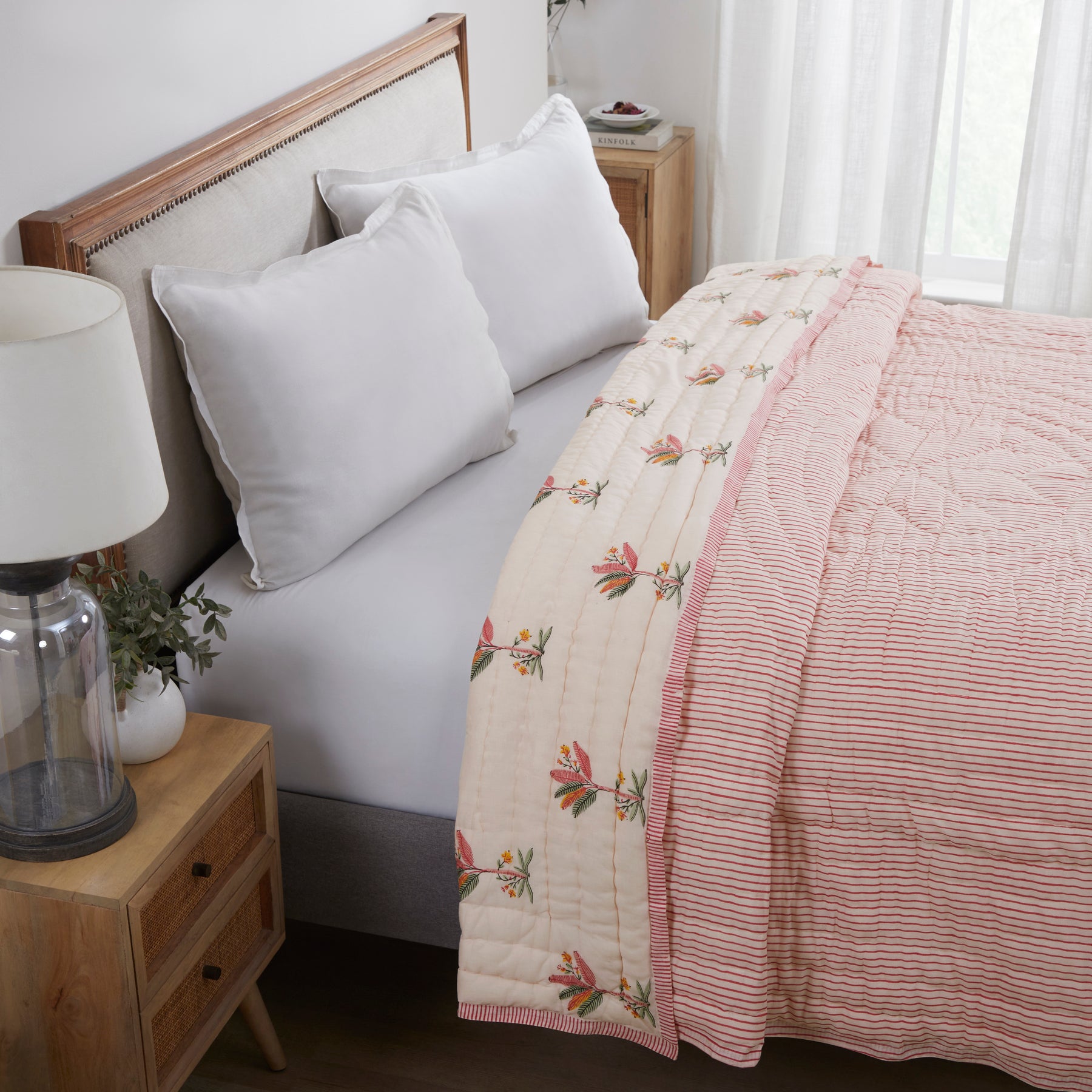 Palm Tree Extra Cotton Quilt-Pink