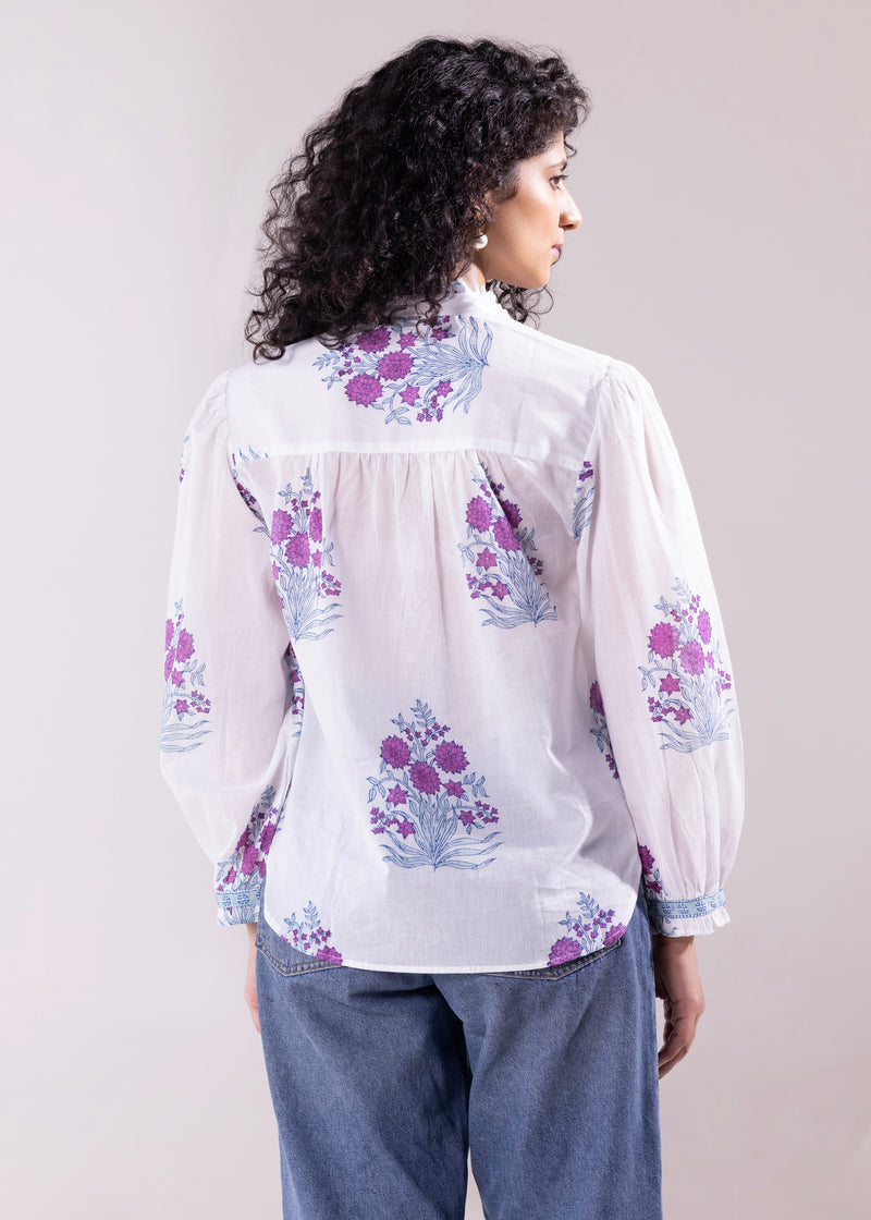 Basic Shirt with Lantern Sleeve
