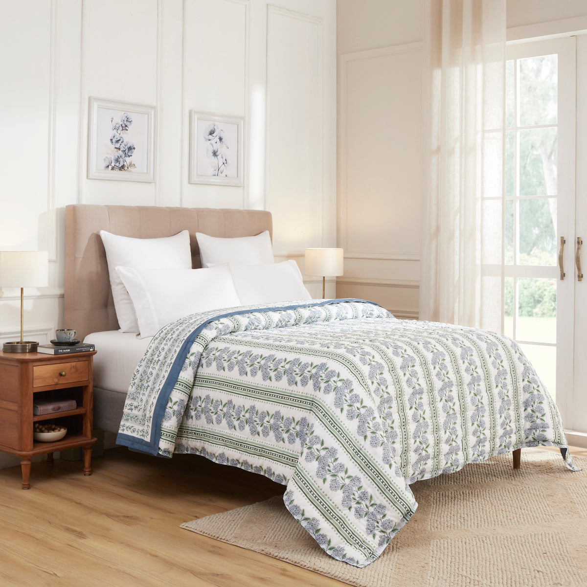 Hyderangeas Cotton Quilt – Blue/Green