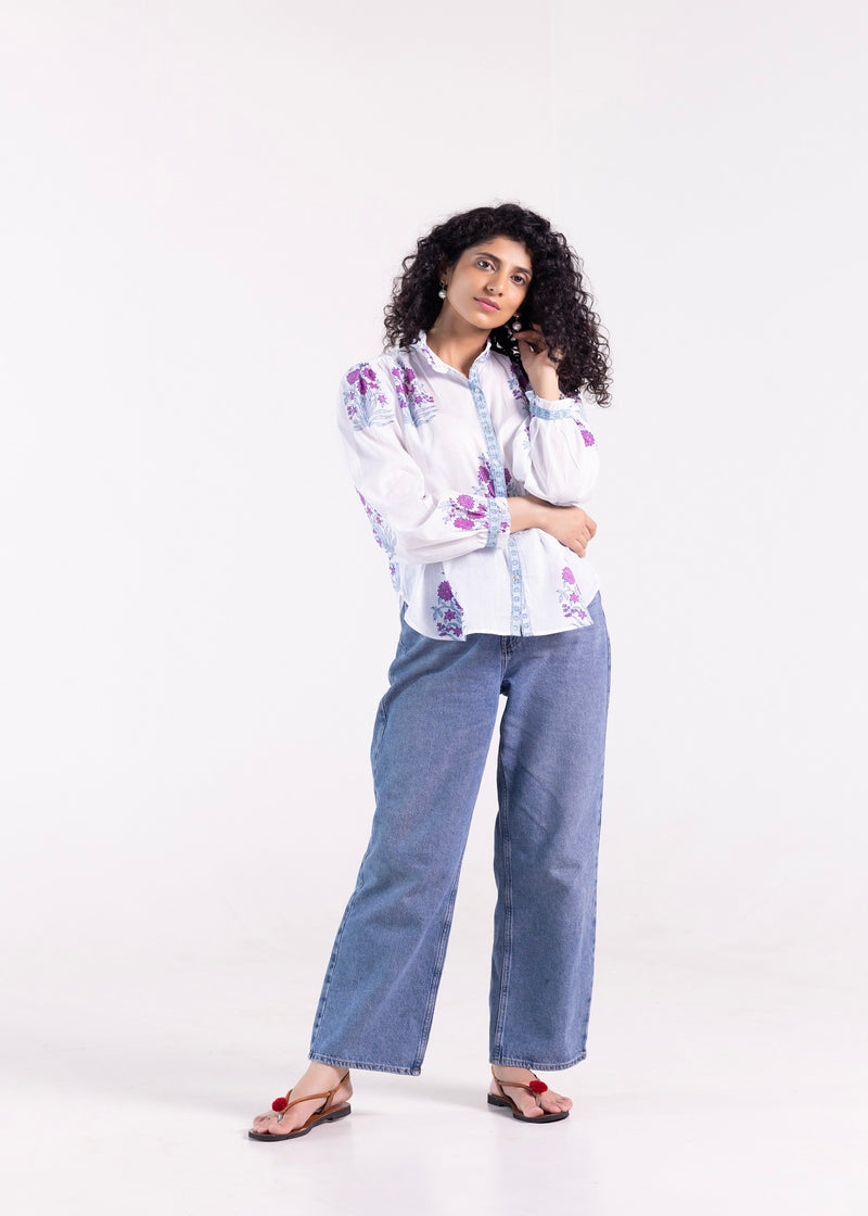 Basic Shirt with Lantern Sleeve