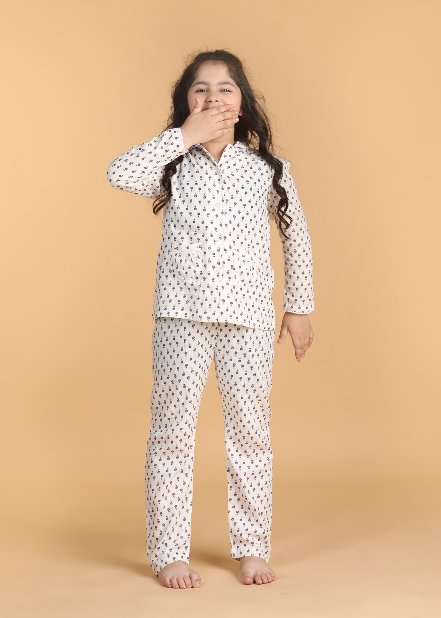Ivy Girls White Full Sleeves Night Suit  (1-12 Yrs)