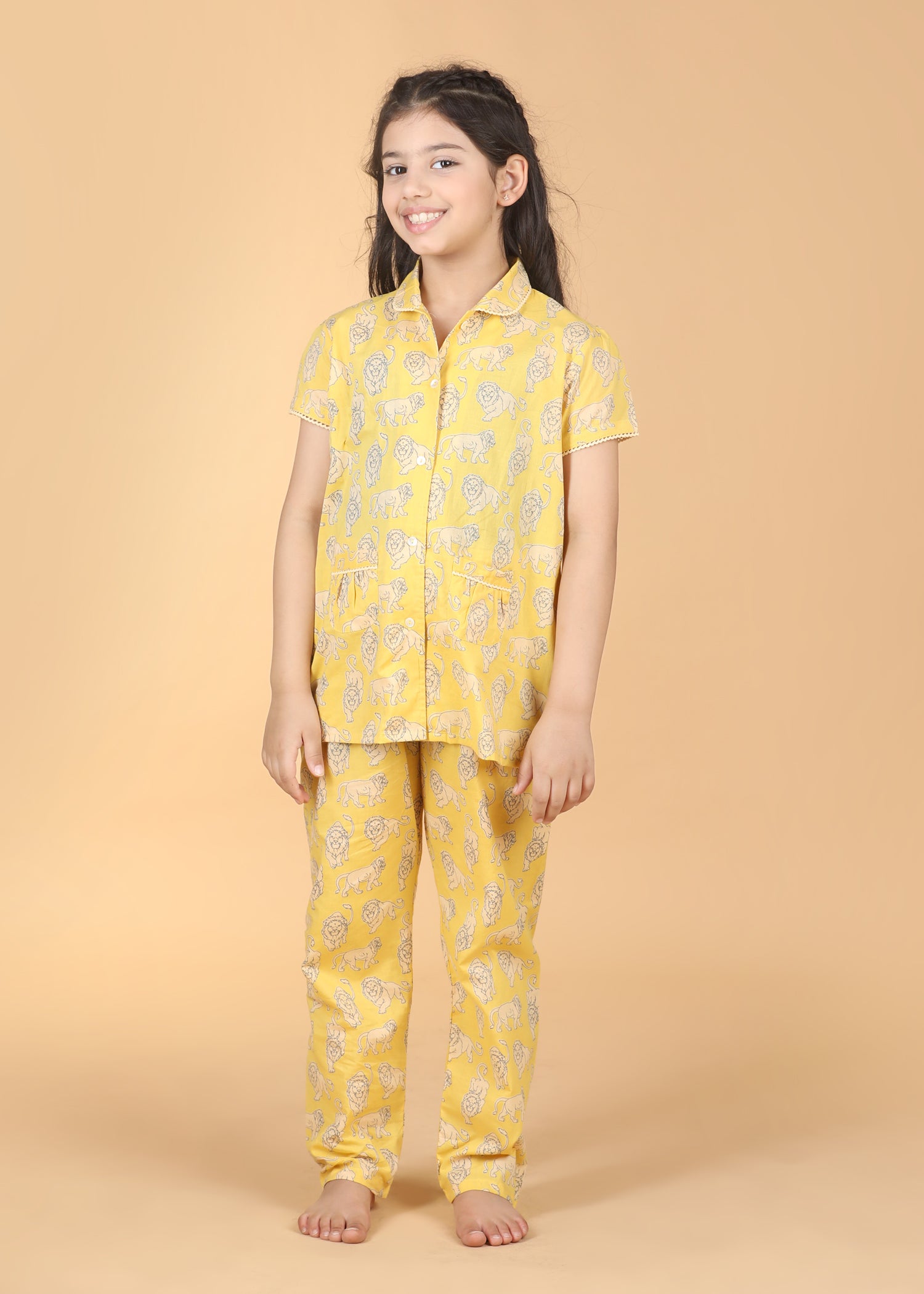 Leo Girls Yellow Half Sleeves Night Suit  (1-12 Yrs)