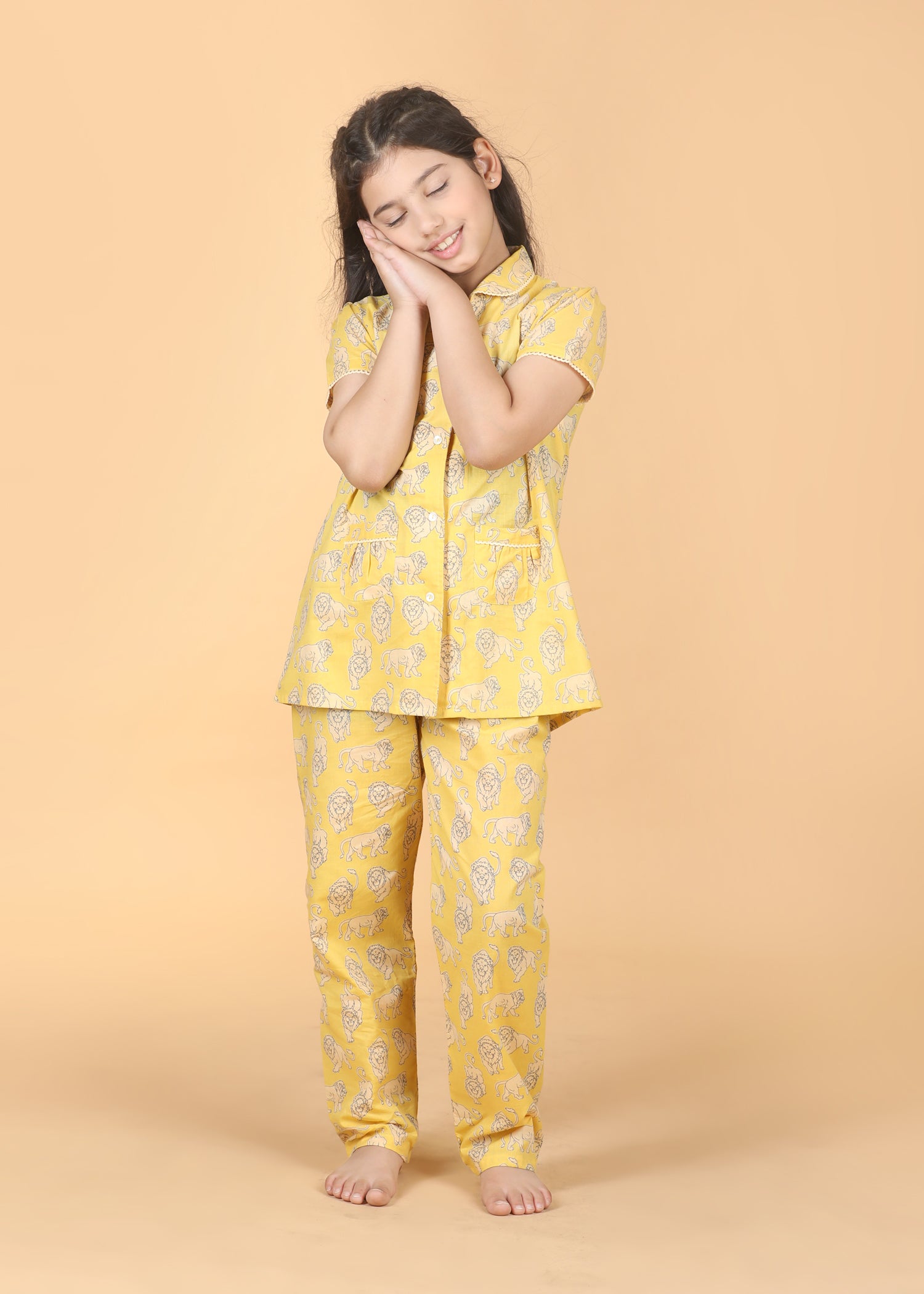 Leo Girls Yellow Half Sleeves Night Suit  (1-12 Yrs)
