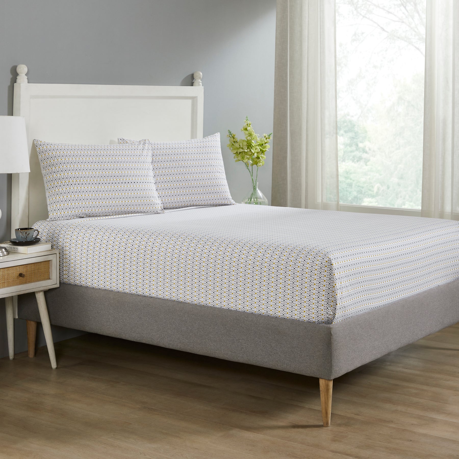 Jharokha-Cotton Bedsheet with Two Pillow Covers Ratan Texprocess Pvt. Ltd