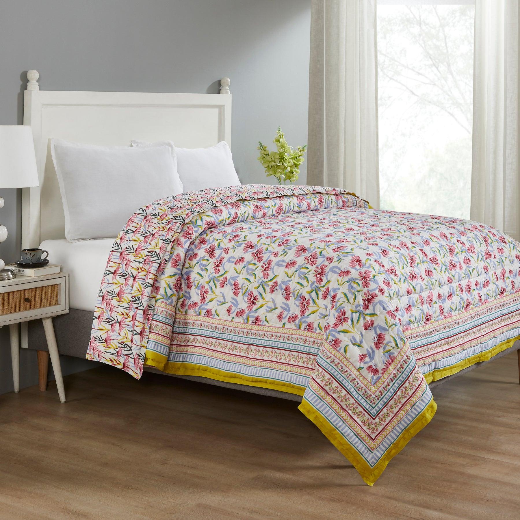 Oxeye Daisy Multi Hand Block Print Extra Cotton Filling Quilt Ratan Texprocess Pvt. Ltd