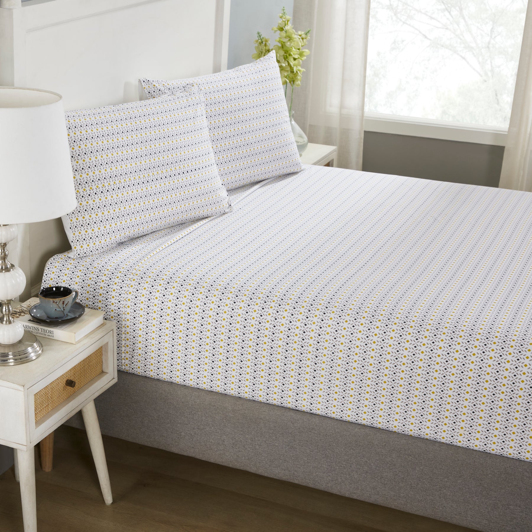 Jharokha-Cotton Bedsheet with Two Pillow Covers Ratan Texprocess Pvt. Ltd