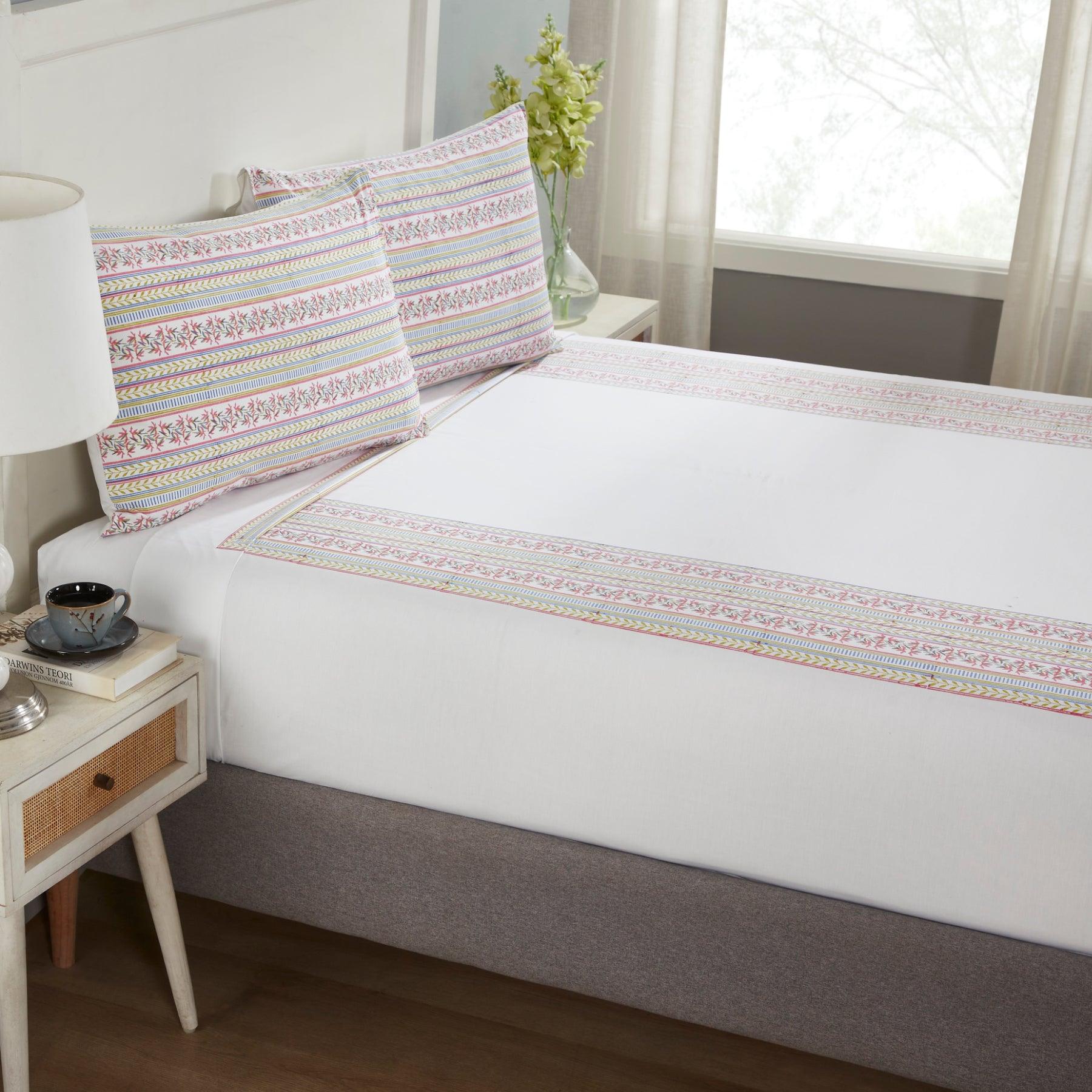 Oxeye Daisy Green Peach Hand Block Printed Cotton Bedsheet with Pillow Covers Ratan Texprocess Pvt. Ltd