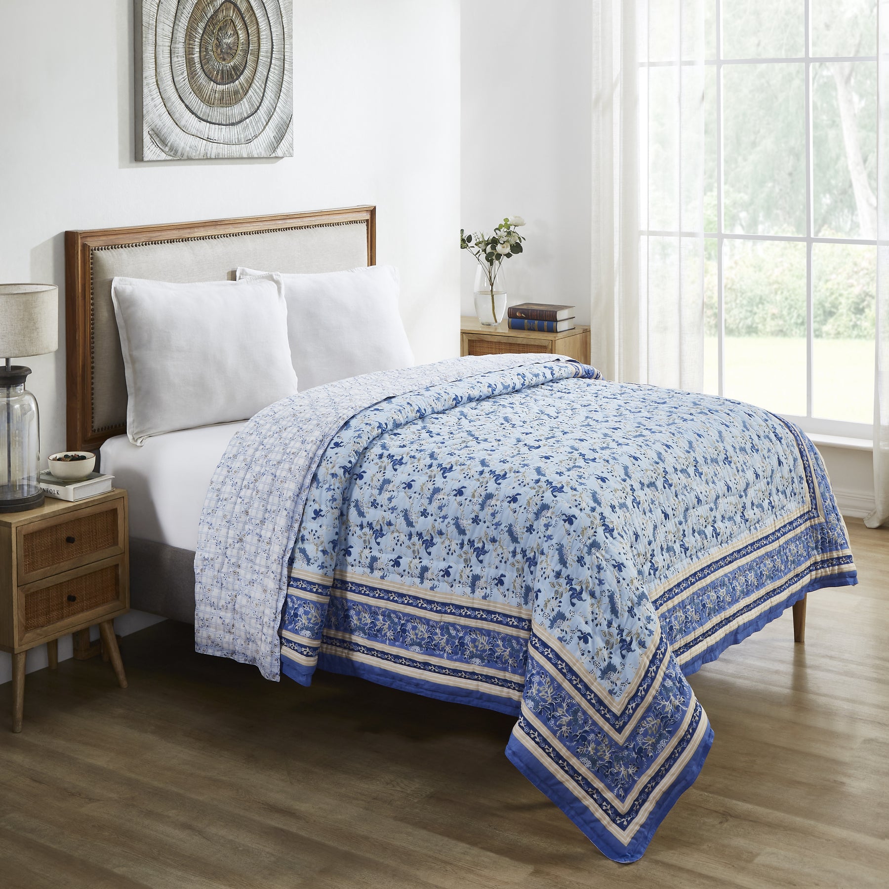 Dreamscape Cotton Quilt-Blue