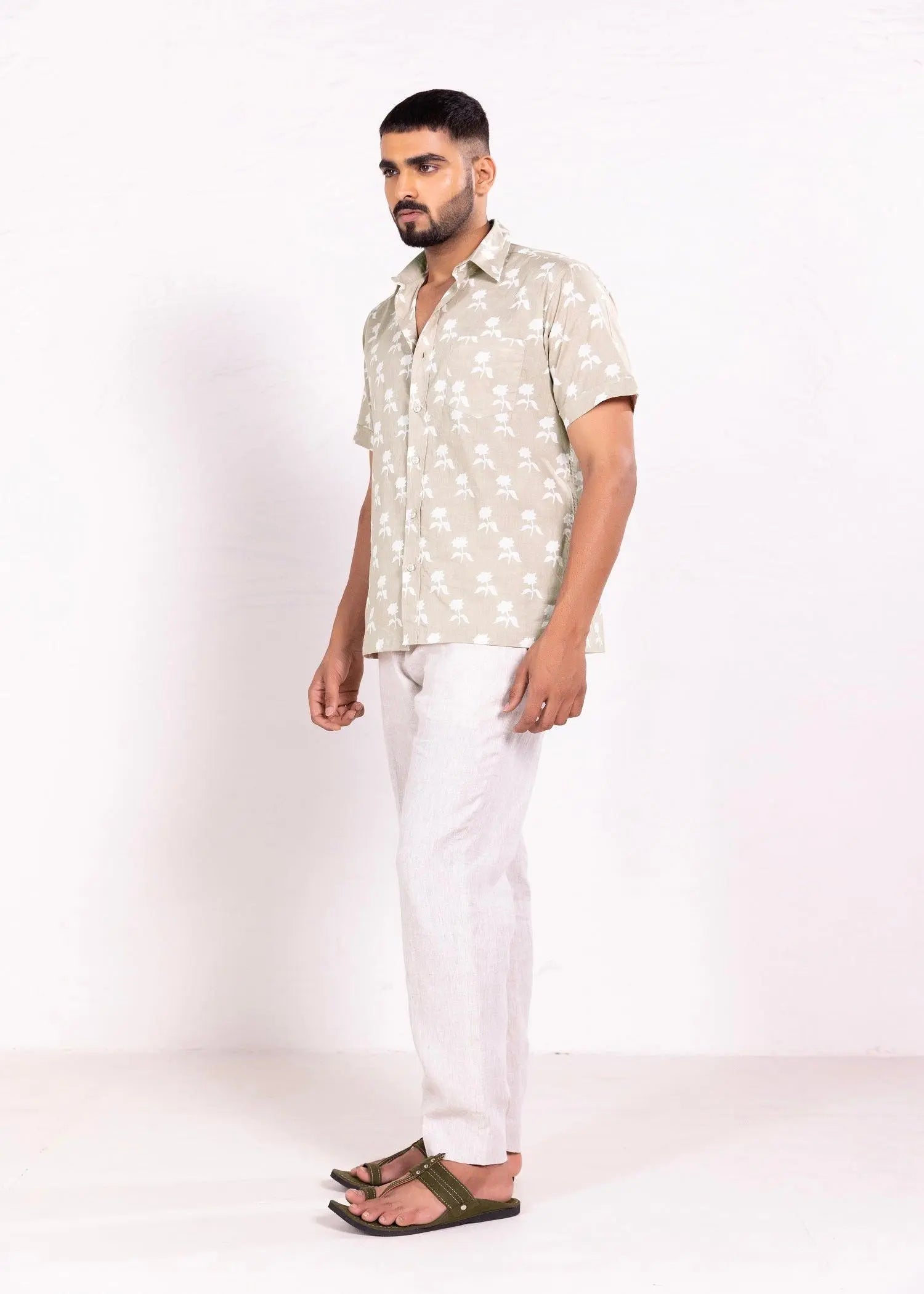 Men's Half Sleeve Shirt Collar
