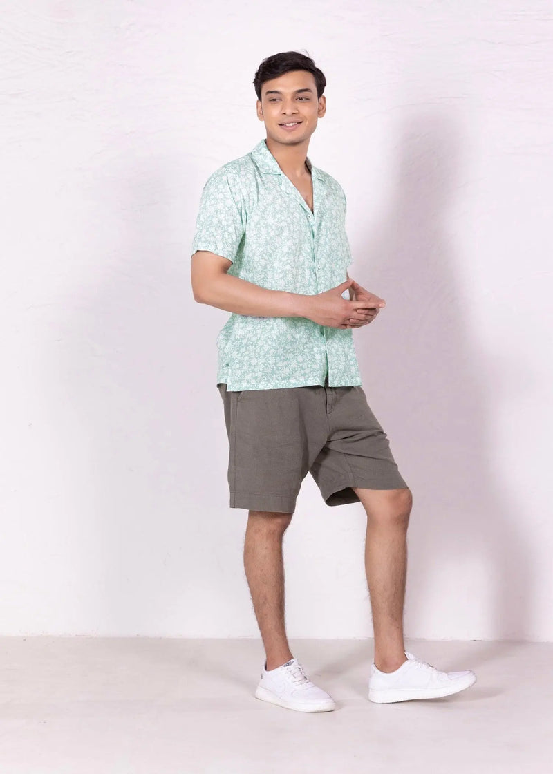 Men's Half Sleeve Notch Collar