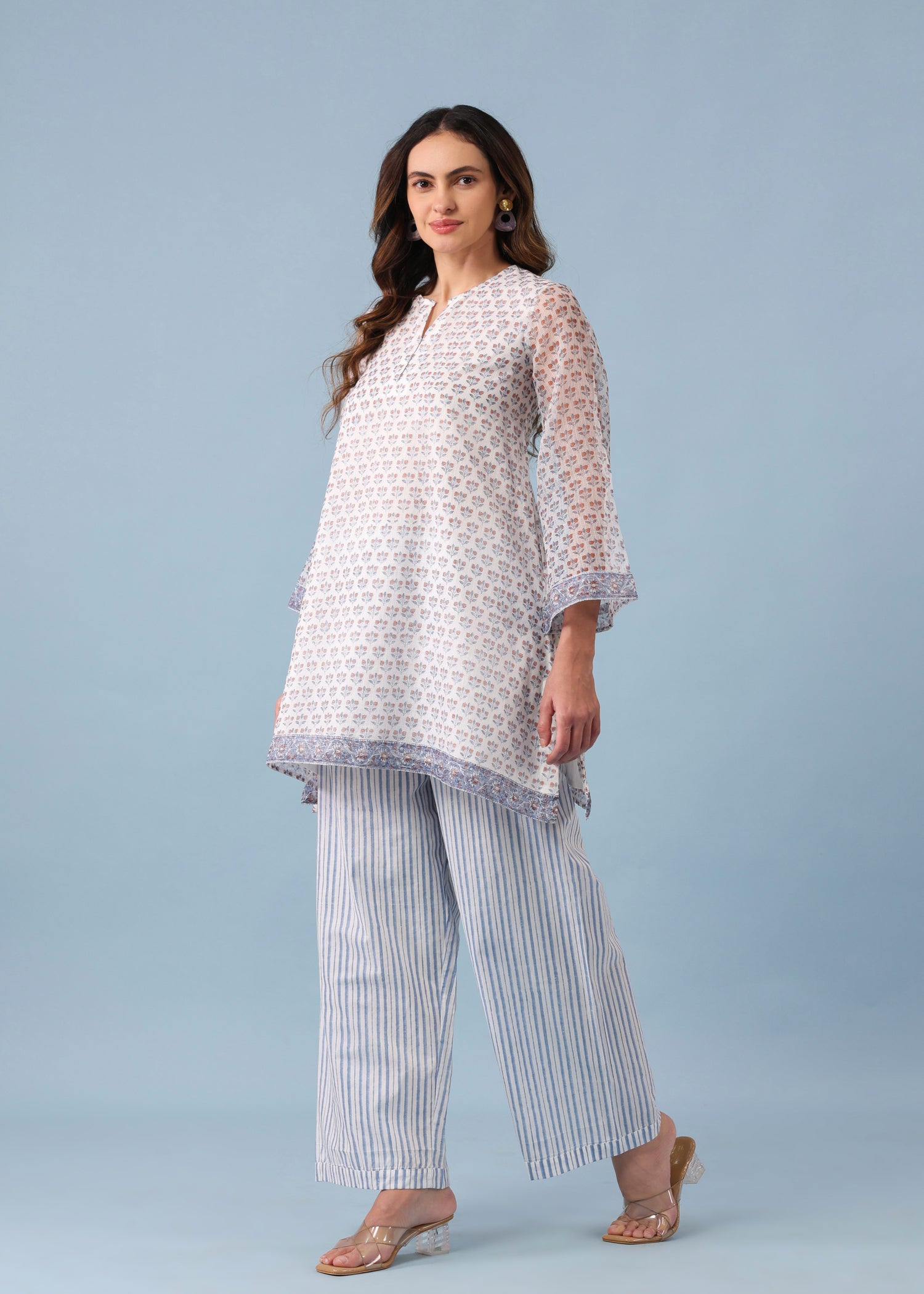 Bell Sleeve Short Kurta Set – Blue /White