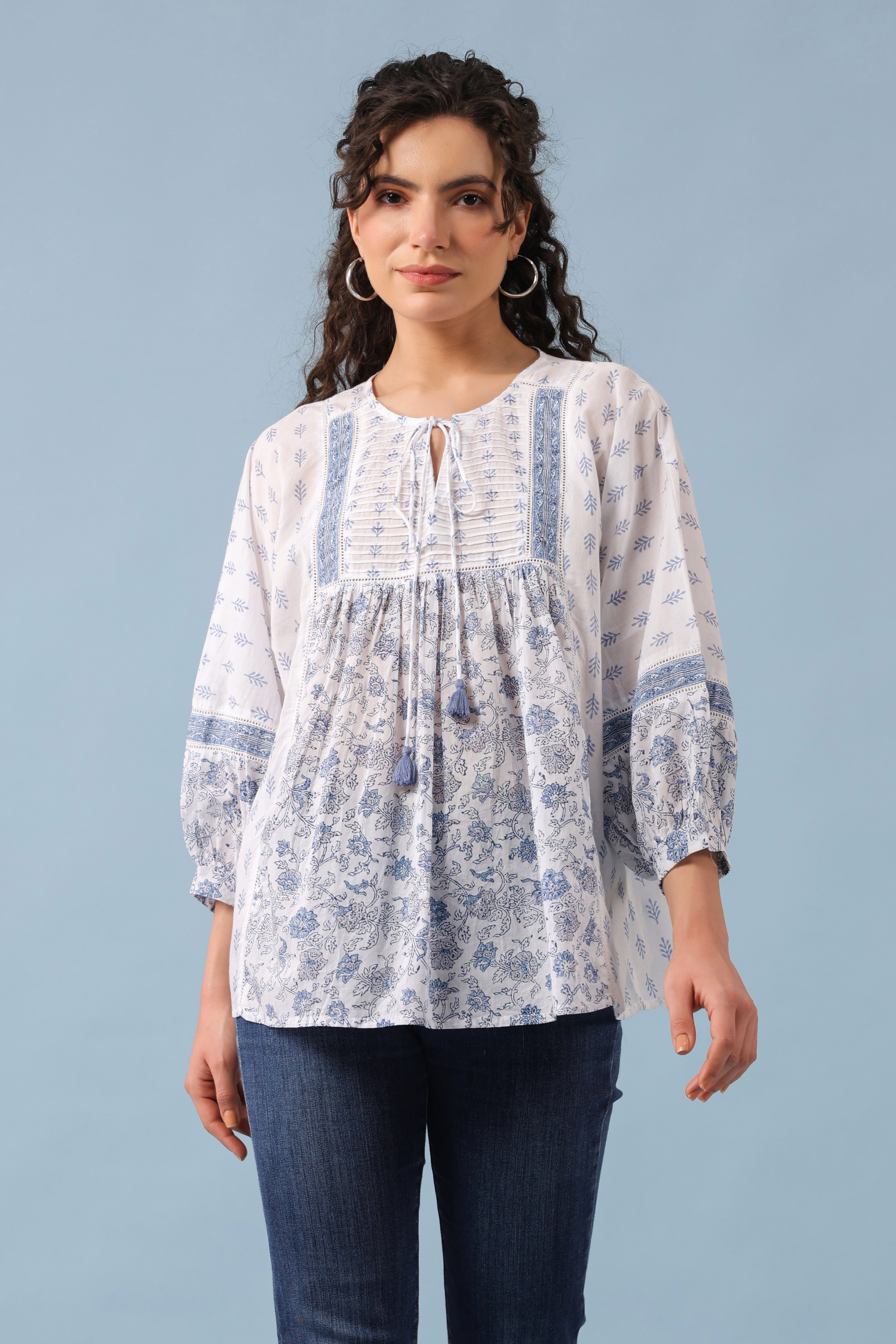 Batwing Gathered Top – Blue/White