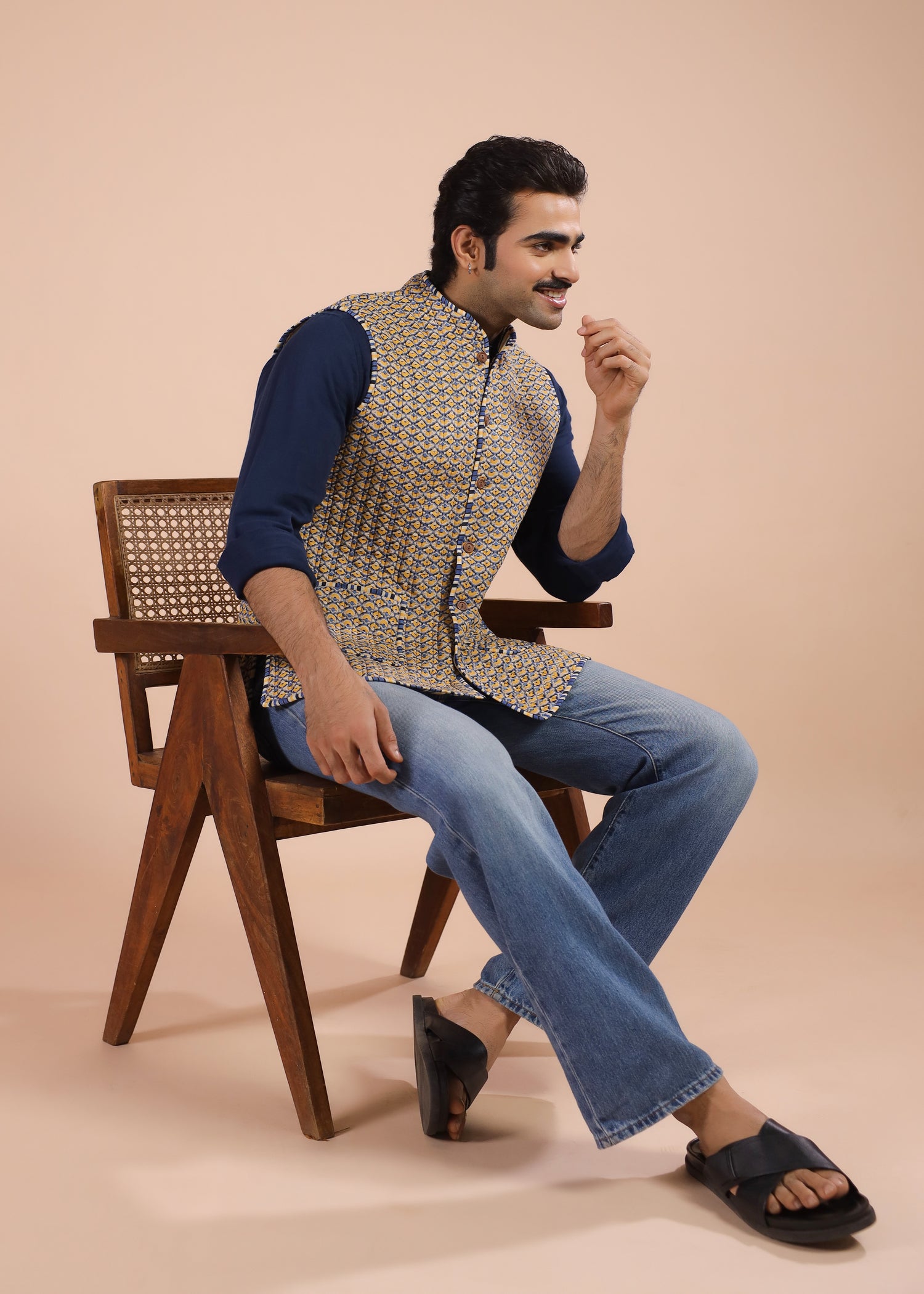 Printed Voile Reversible Jacket – Yellow/Blue