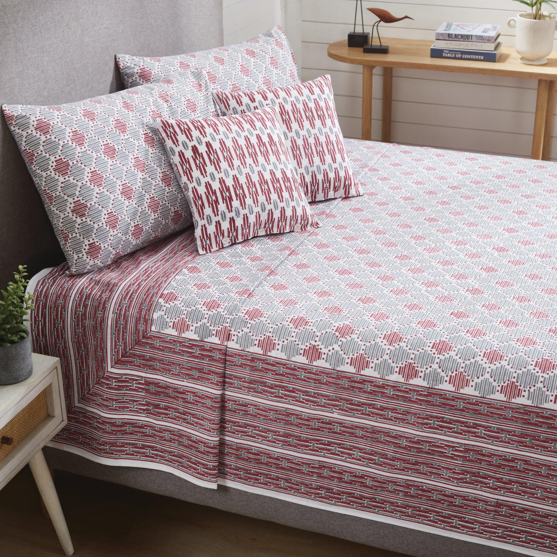 Geometric Quint Red & Grey Block Printed Cotton Bedcover Ratan Texprocess Pvt. Ltd