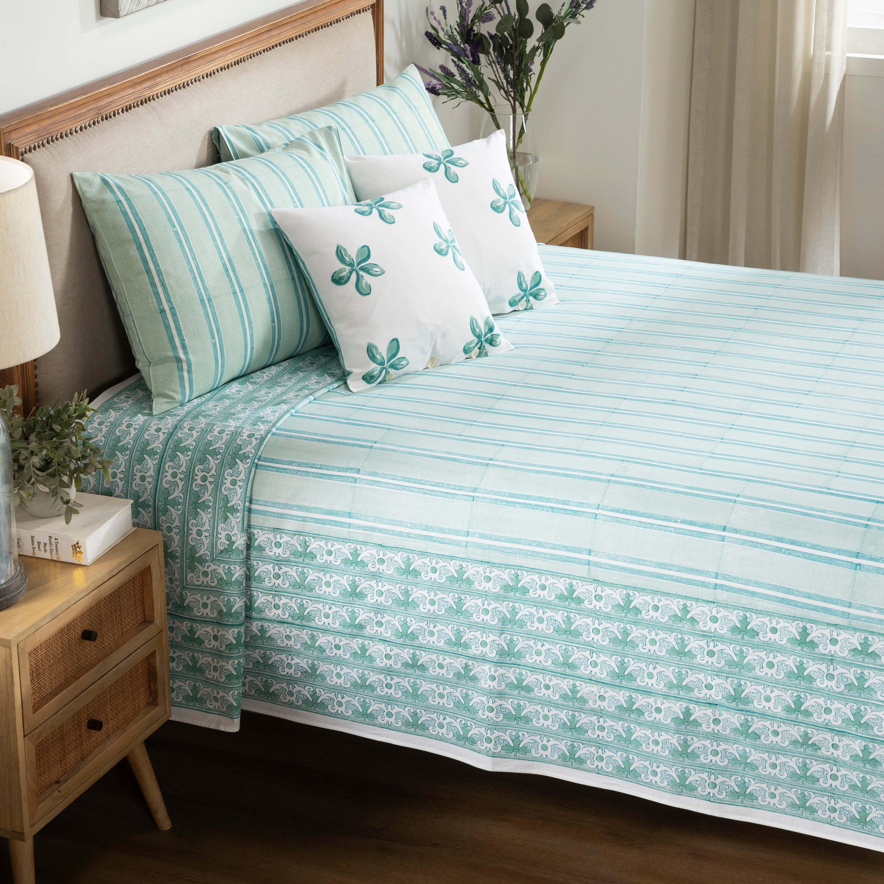 Temple Tree Cotton Bedcover