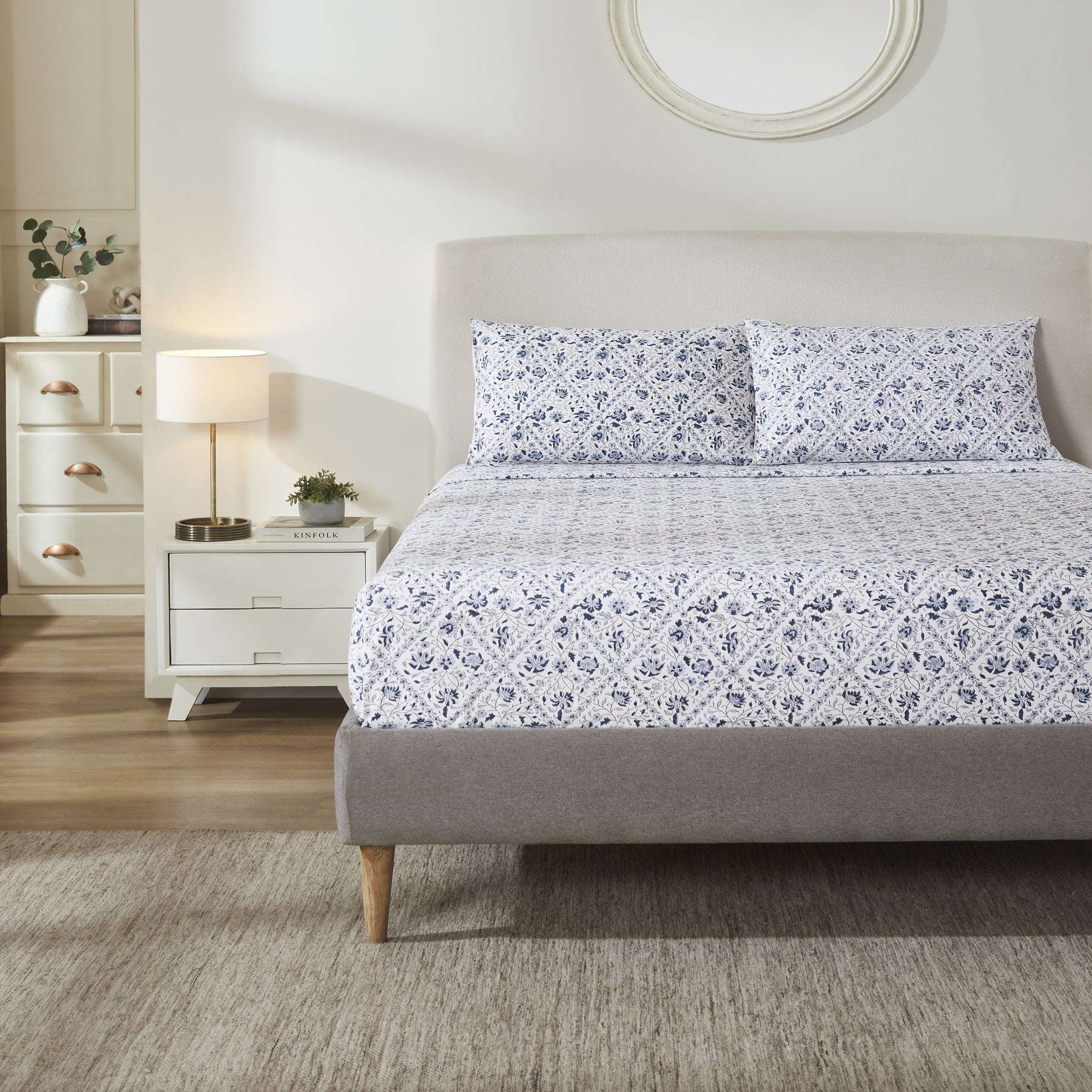Lattice Garden Cotton Bedsheet Set – Blue