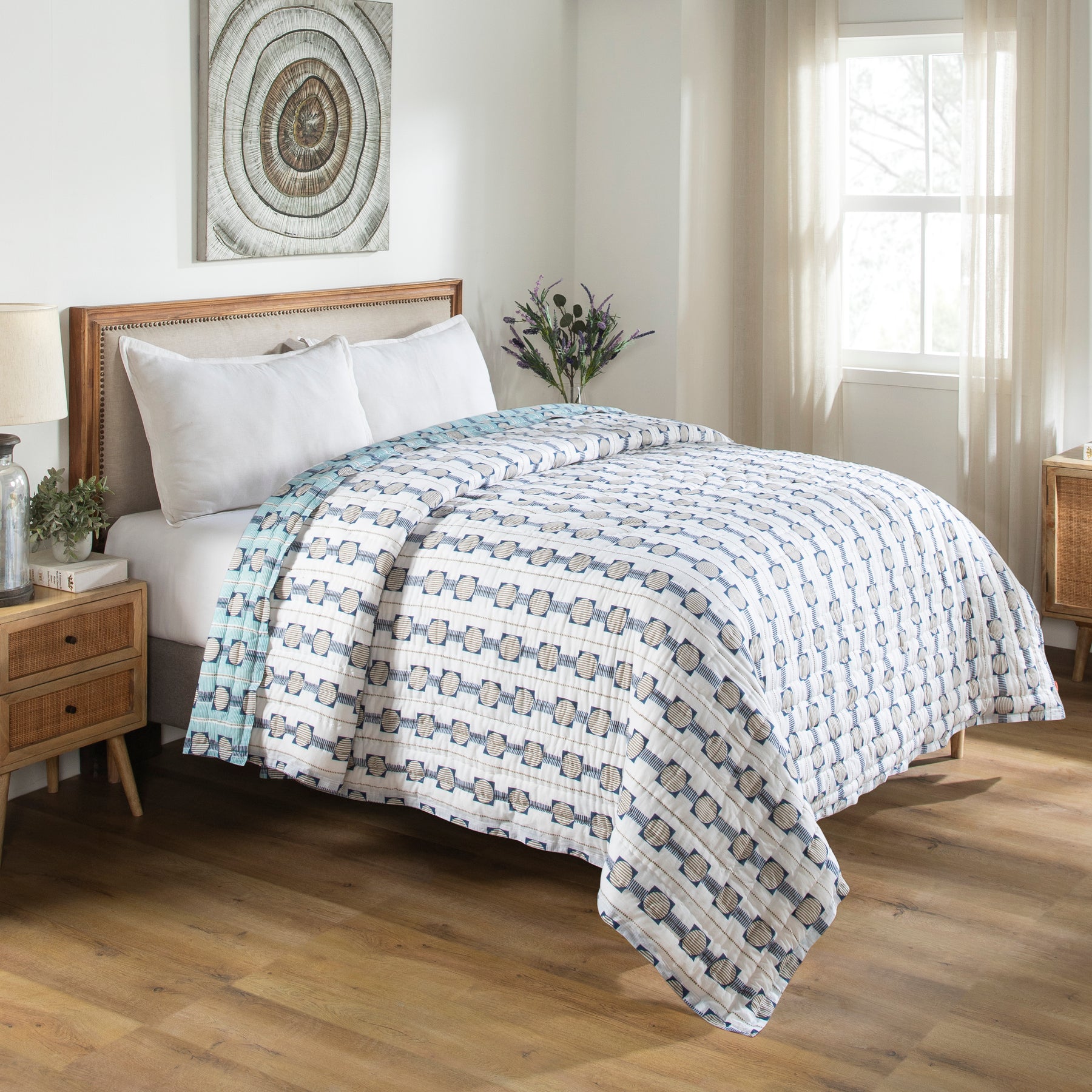 Moon Stripe Cotton Quilt