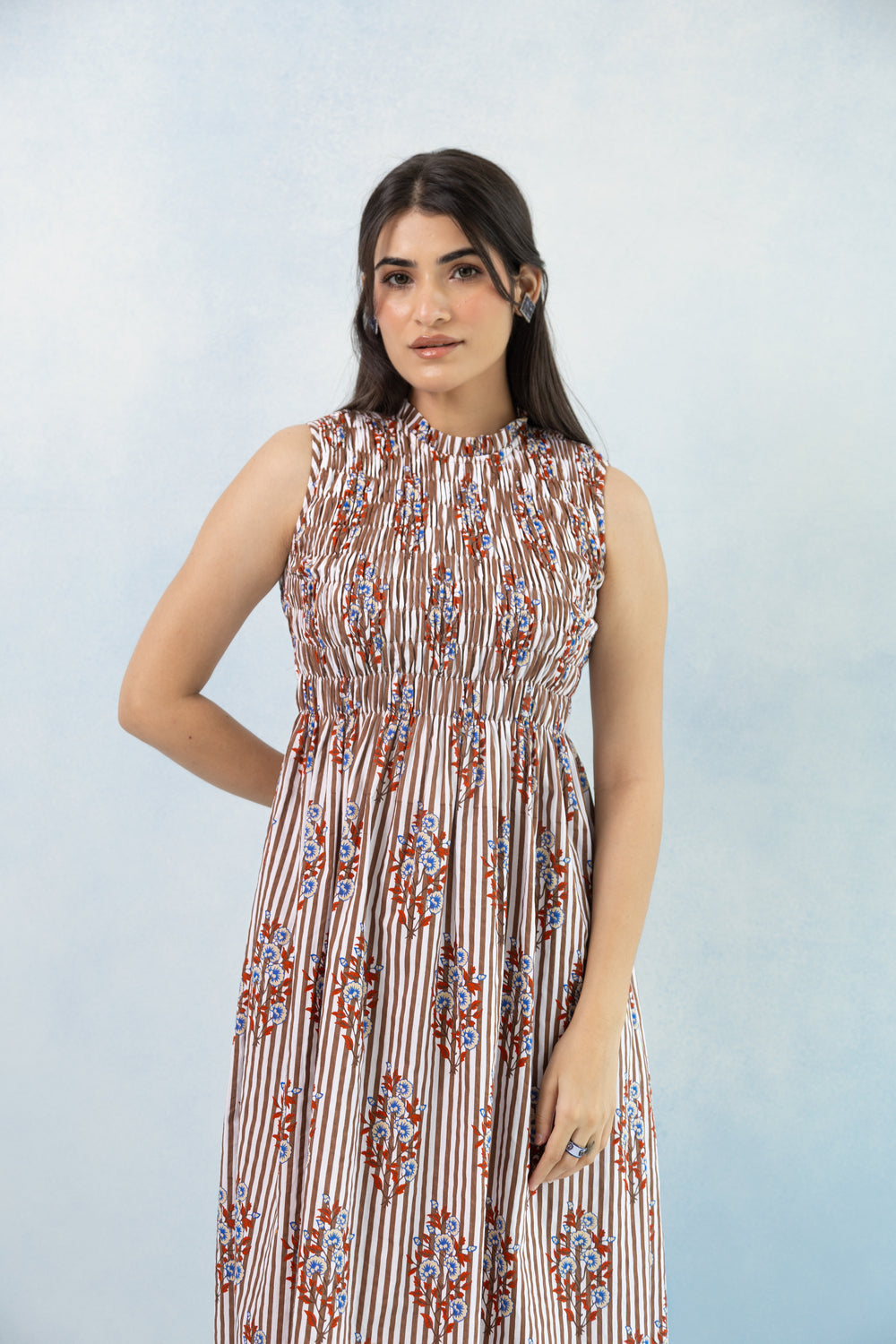 Sleeveless Smocked Maxi Dress – Brown