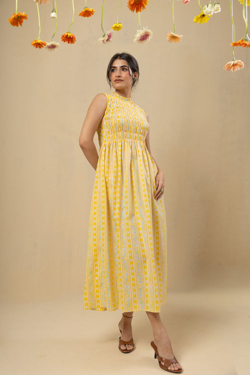 Sleeveless Smocked Maxi Dress – Yellow
