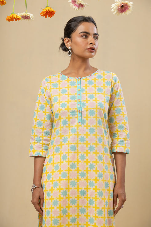 Raagini Cotton Kurta – Yellow