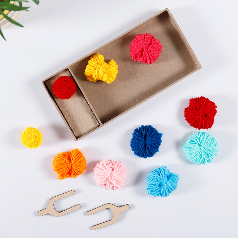 Multicolor DIY Pom Pom Making Kit