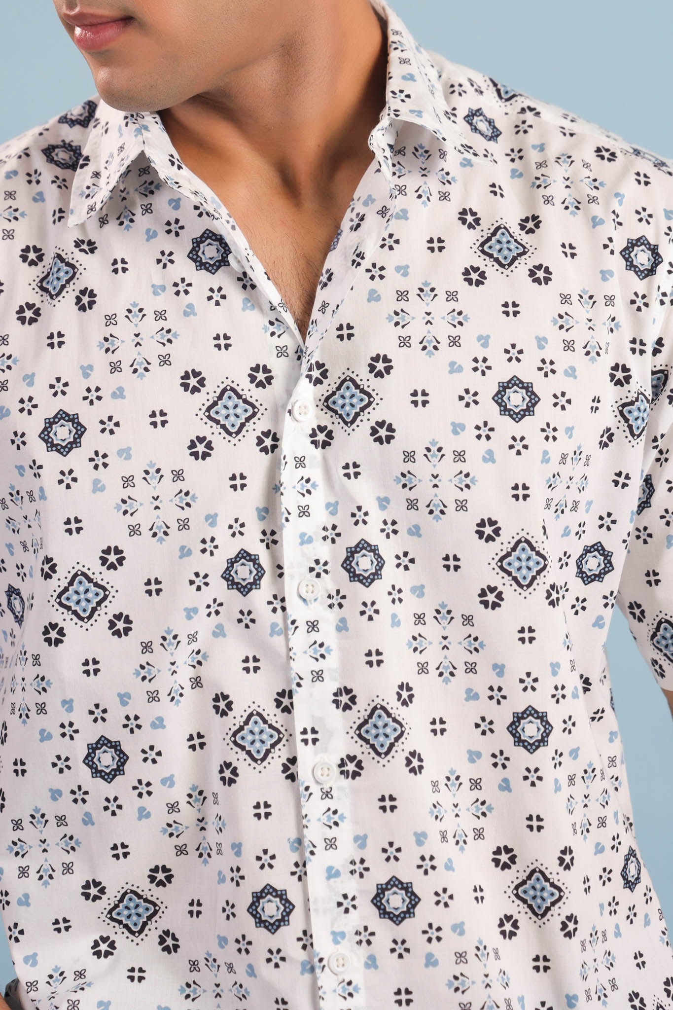 Geometric Print Cotton Shirt – White/Blue