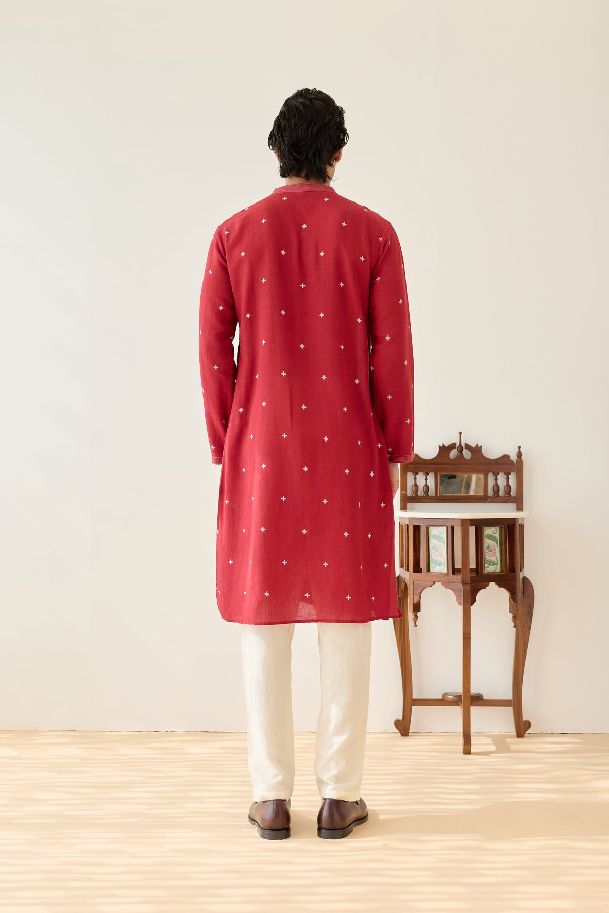 Maroon Viscose Tara Buti Kurta