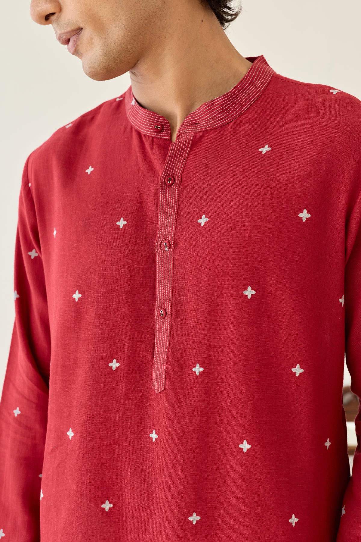 Maroon Viscose Tara Buti Kurta