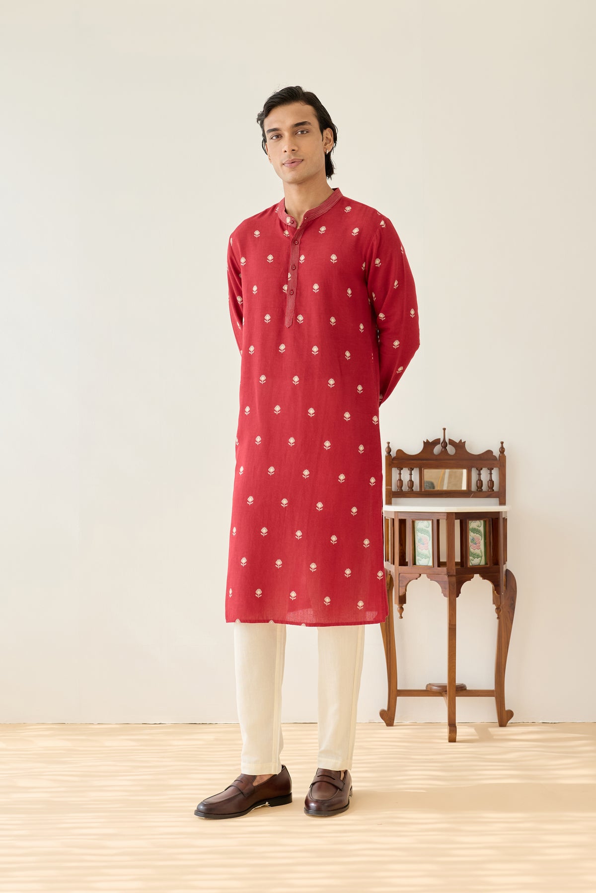 Maroon Viscose Tulip Buti Kurta