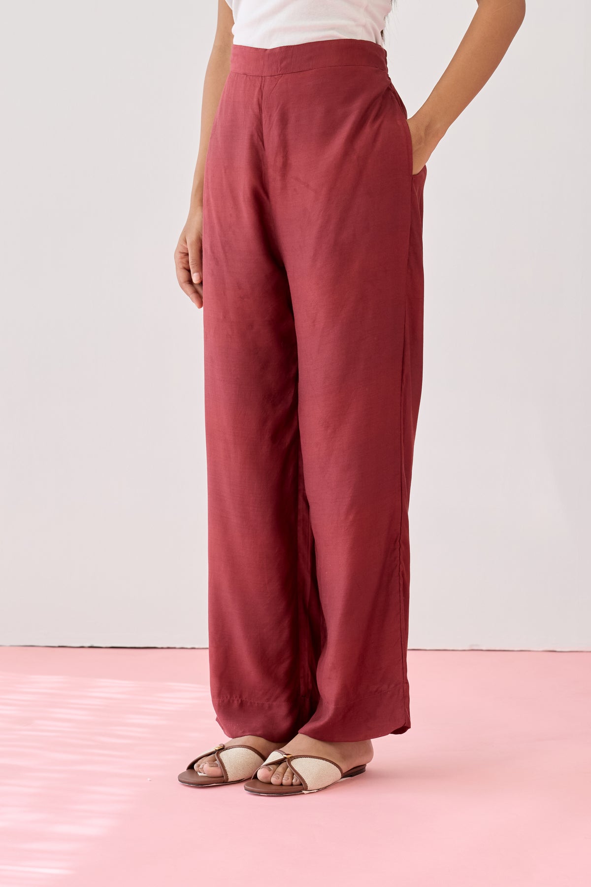 Relaxed Fit Viscose Pant-Maroon