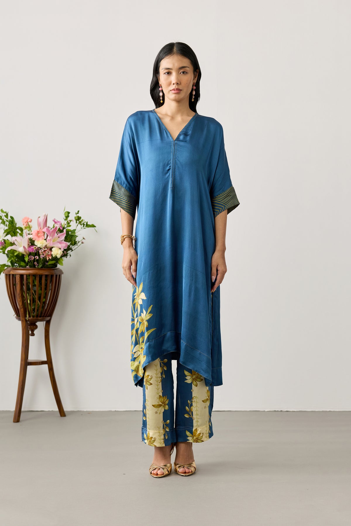 Amara Viscose Kaftan – Midnight Blue