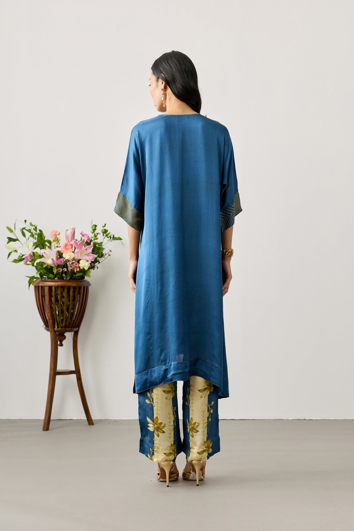 Amara Viscose Kaftan – Midnight Blue