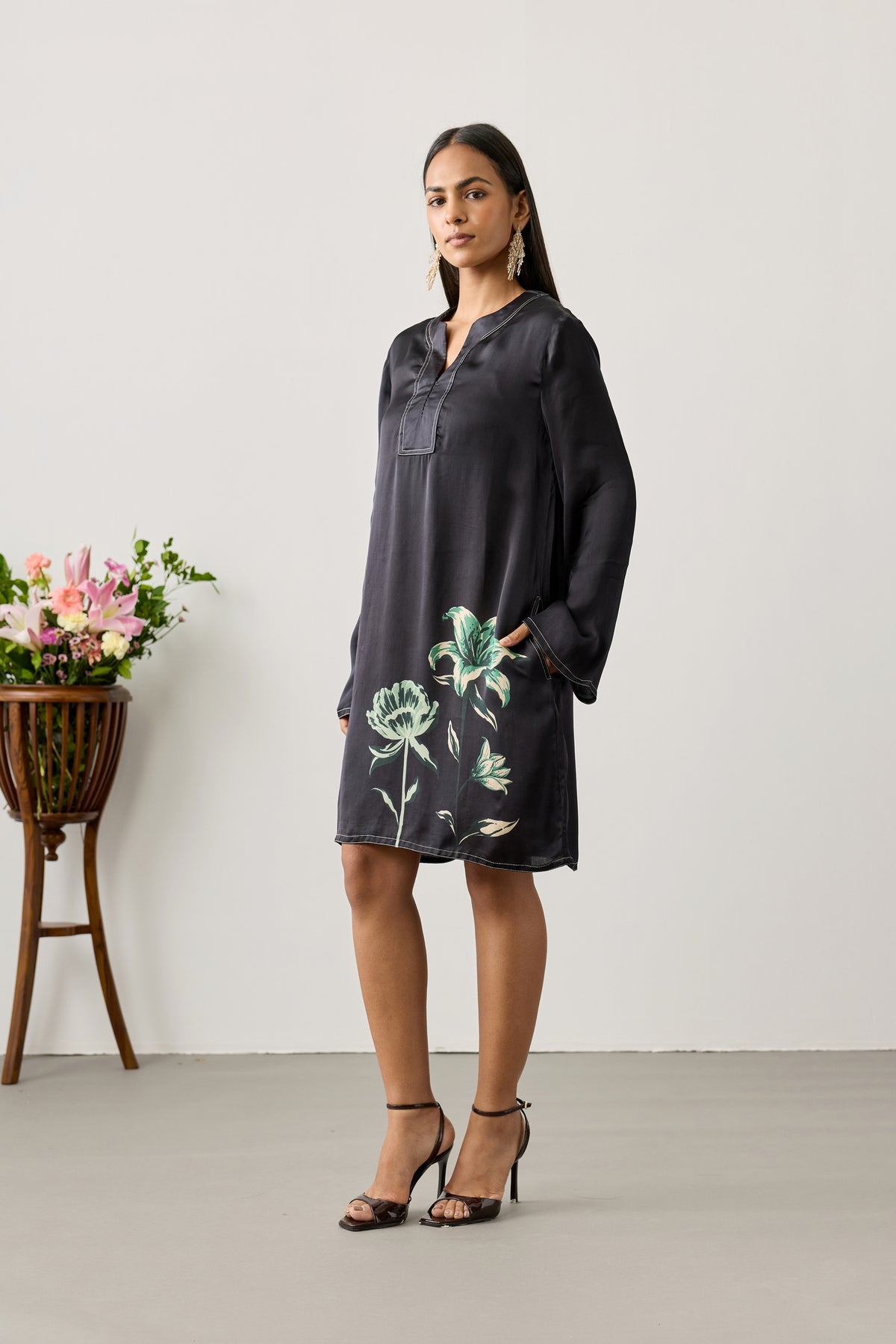 Classic Midi Dress – Black
