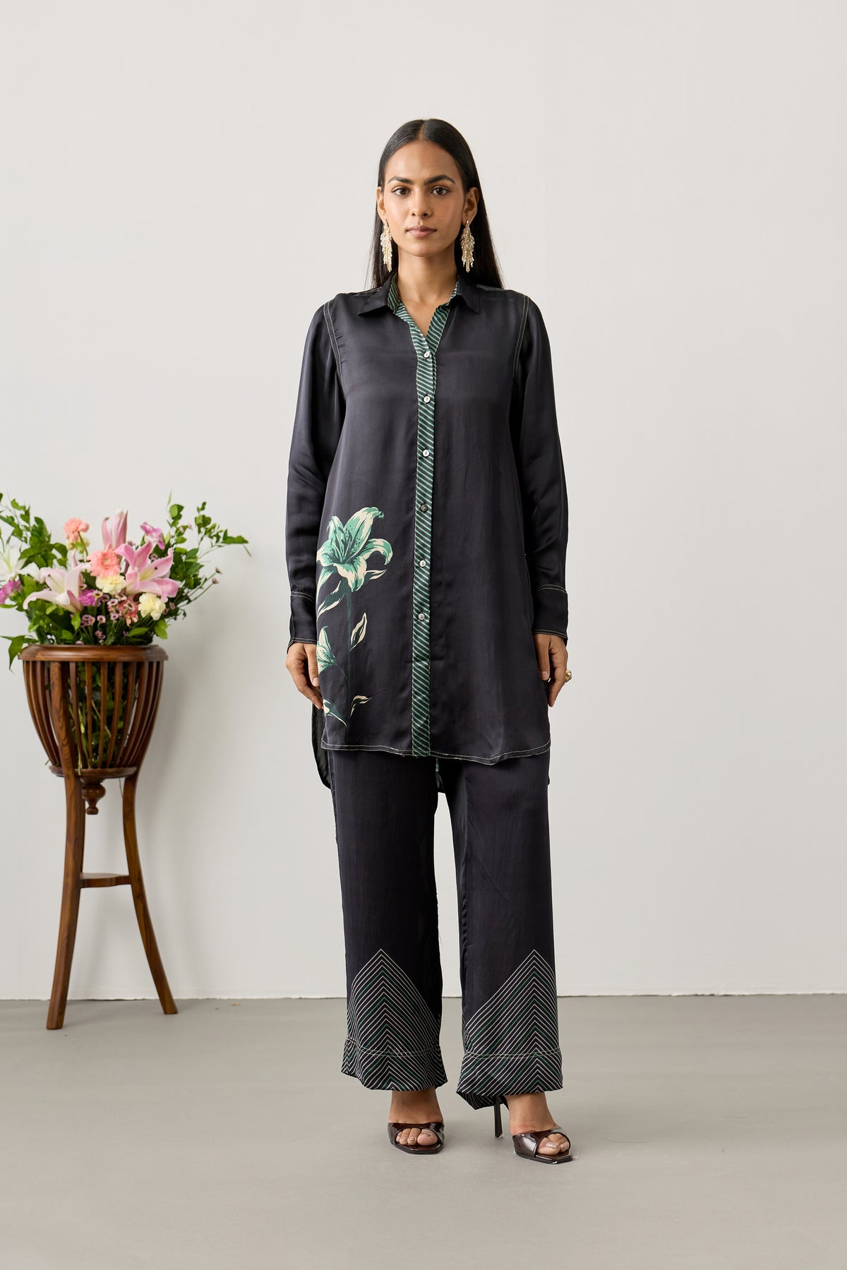 Honeycomb Viscose Tunic – Black