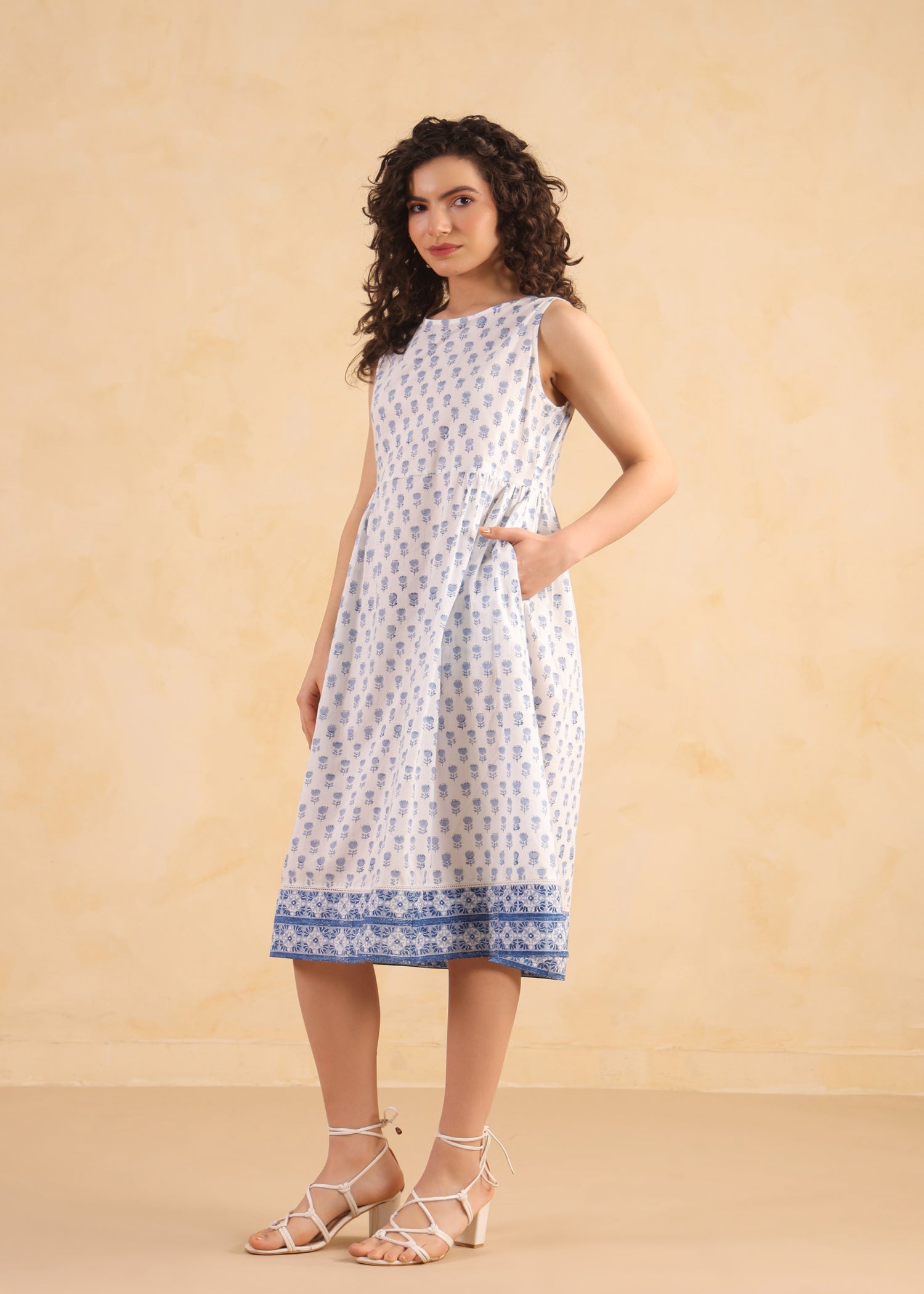 Kota Doria Shrug Dress – Blue/White