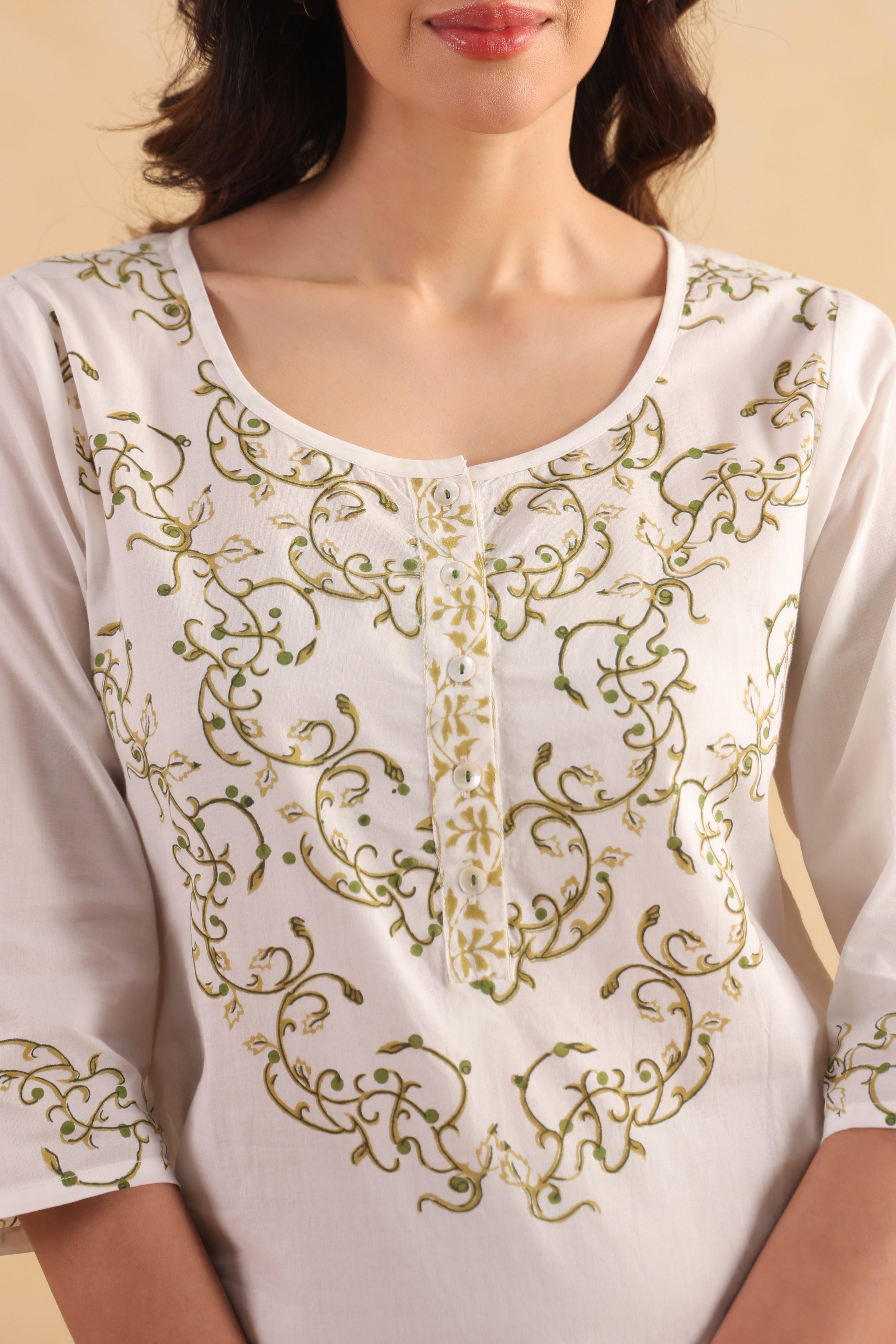 Raagni Cotton Kurta-White/Green